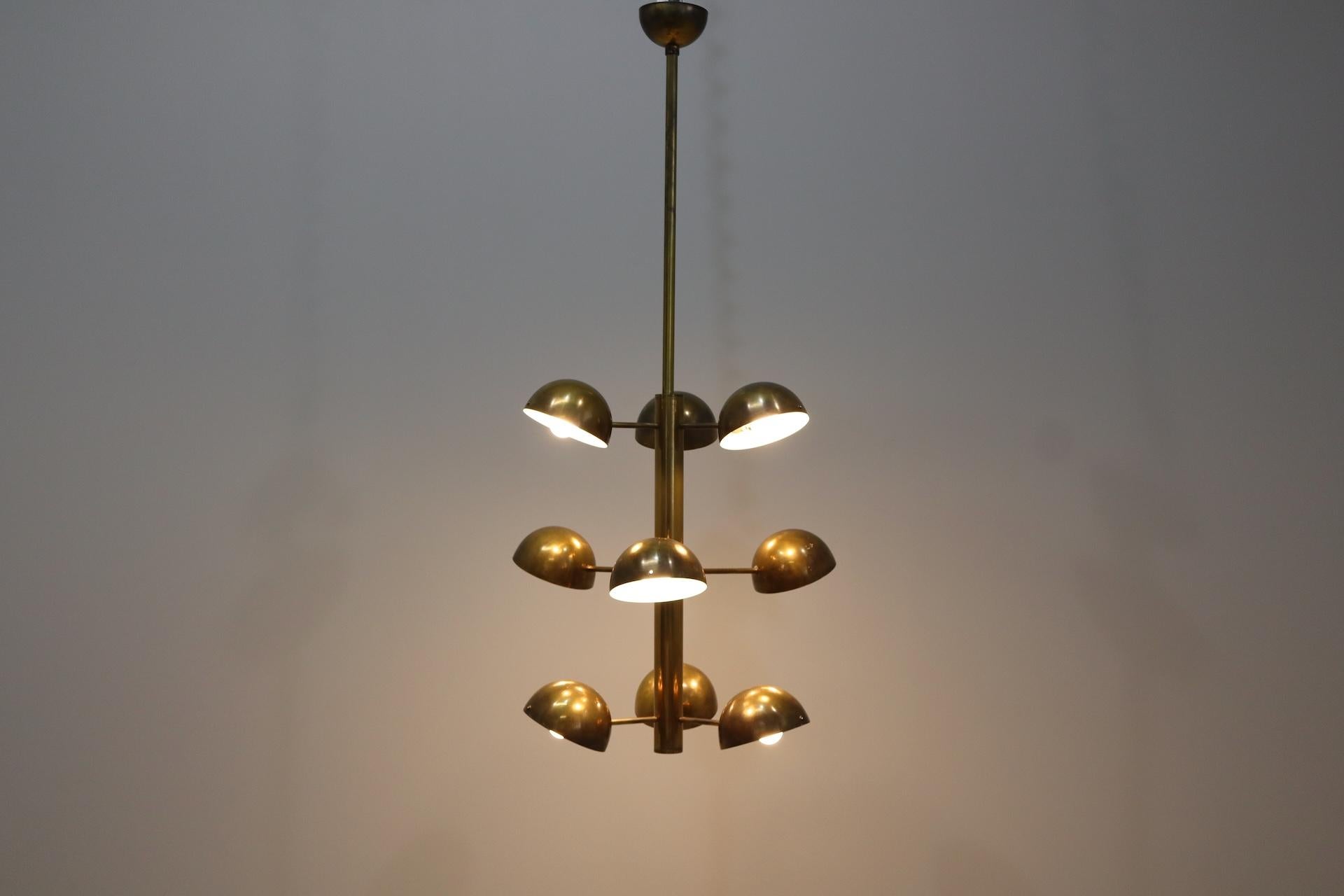 Lustre Stilnovo en laiton et opaline mod. 1126 en vente 2