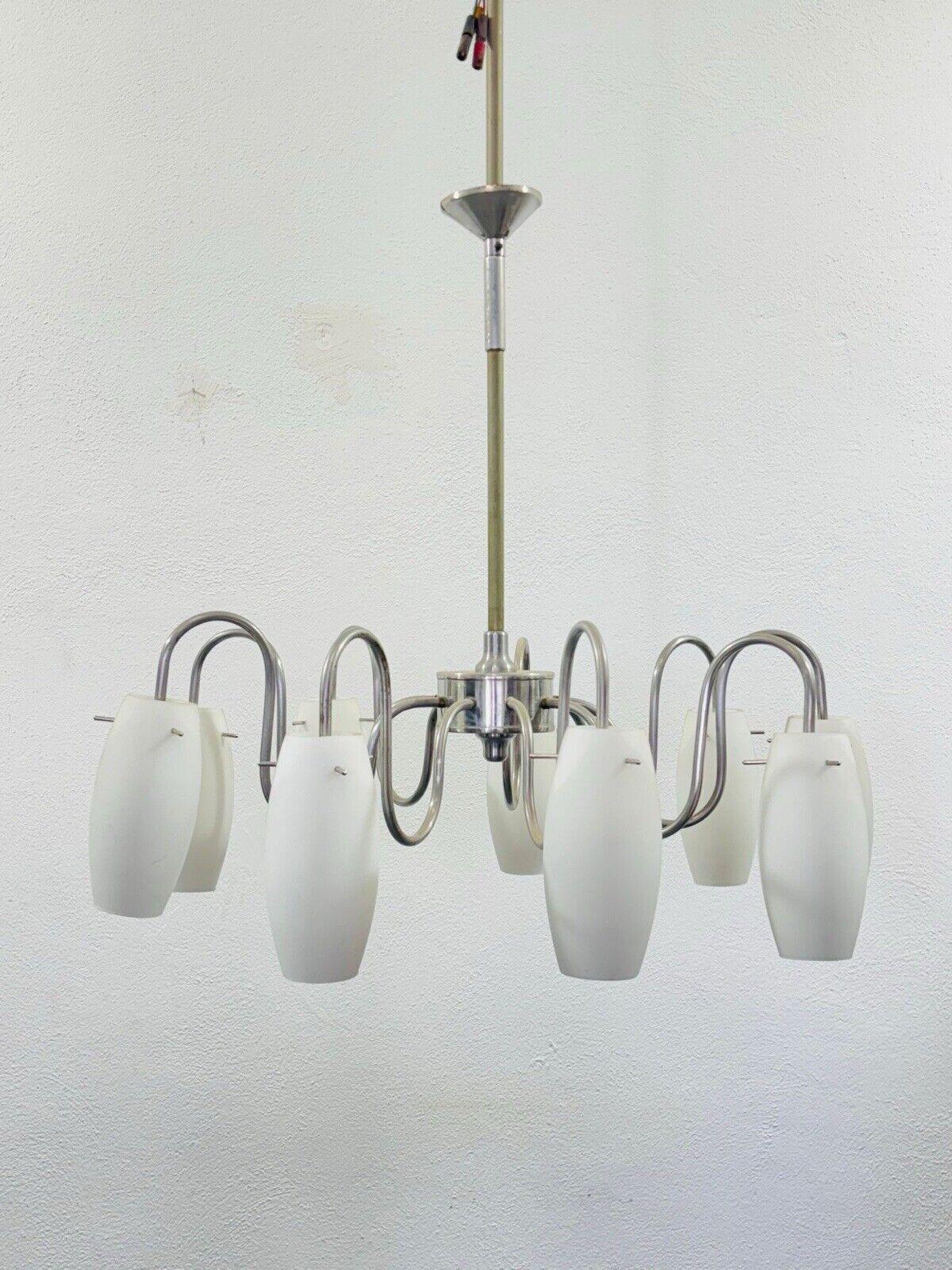 Lampadario Stilnovo Style 1960’s Mid-Century Design.


Misure:

Altezza 100 cm

Larghezza 75 cm


In buone condizioni conservative, presenti segni del tempo dovuti all’utilizzo e all’età. (Vedi foto)