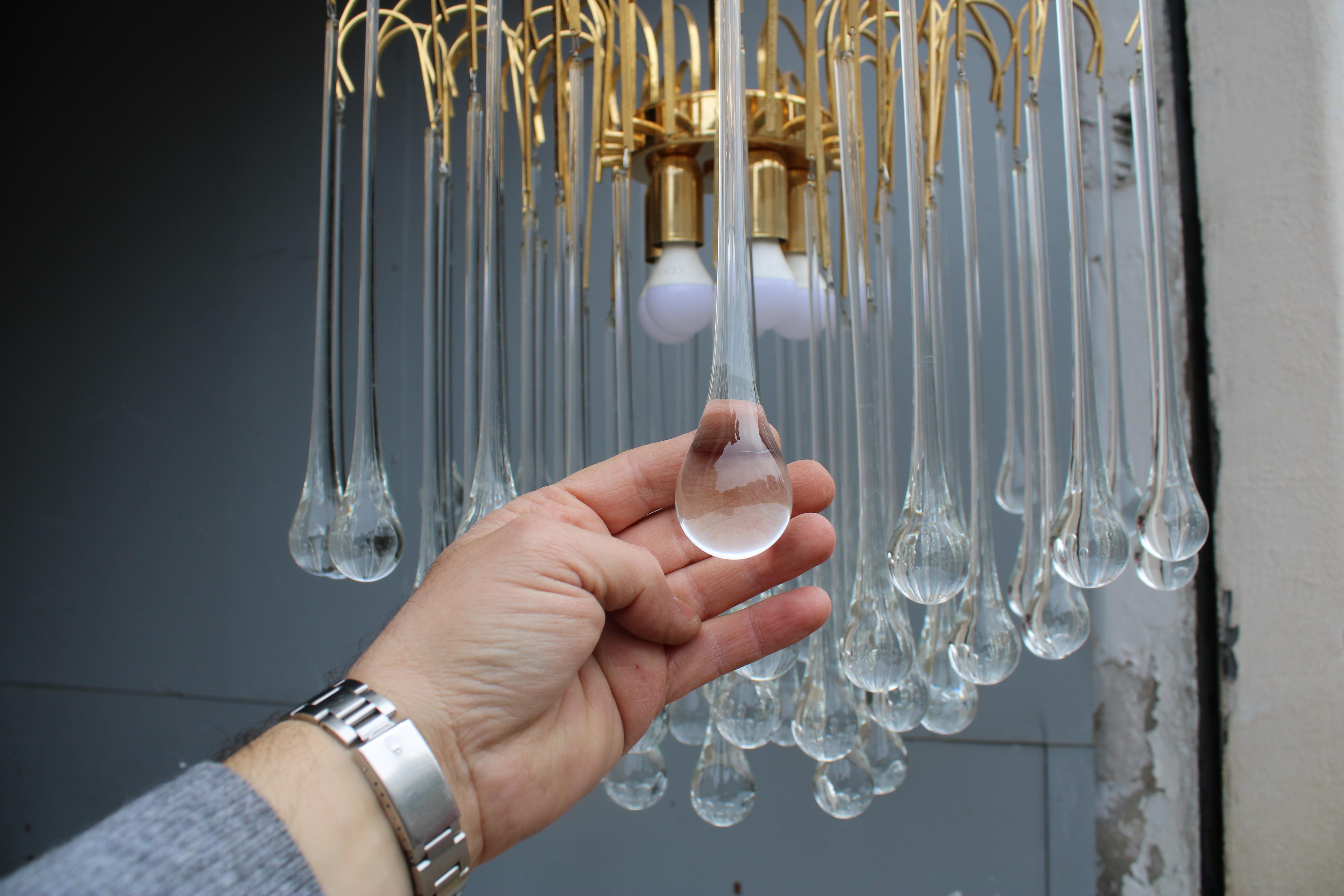 Lampadario struttura Ottone e Gocce in Vetro di Murano Venini 1970 in vendita 1