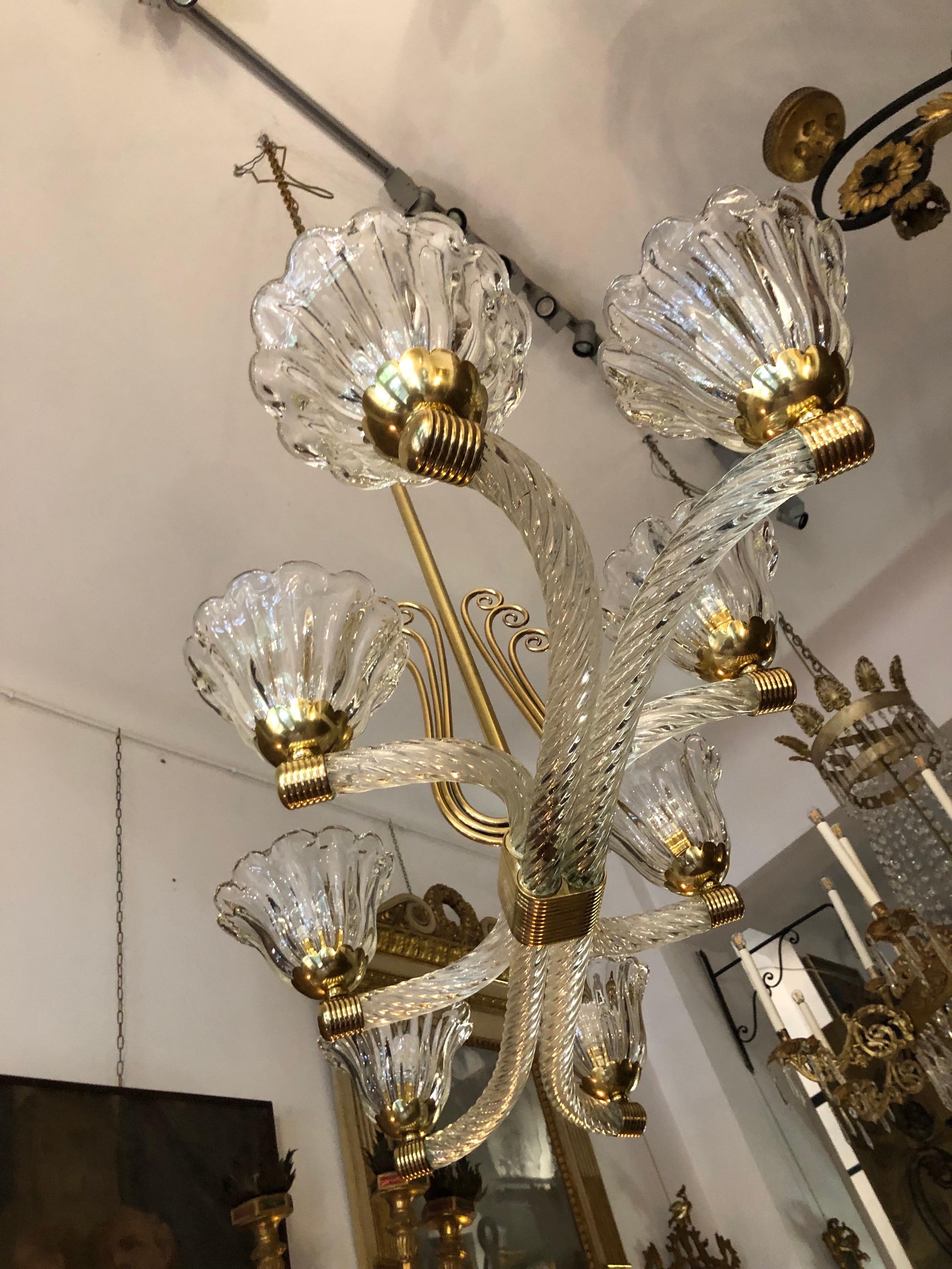 Lampadario Veneziano Barovier a Otto Luci in Vetro di Murano Art Deco XX Secolo in vendita 3