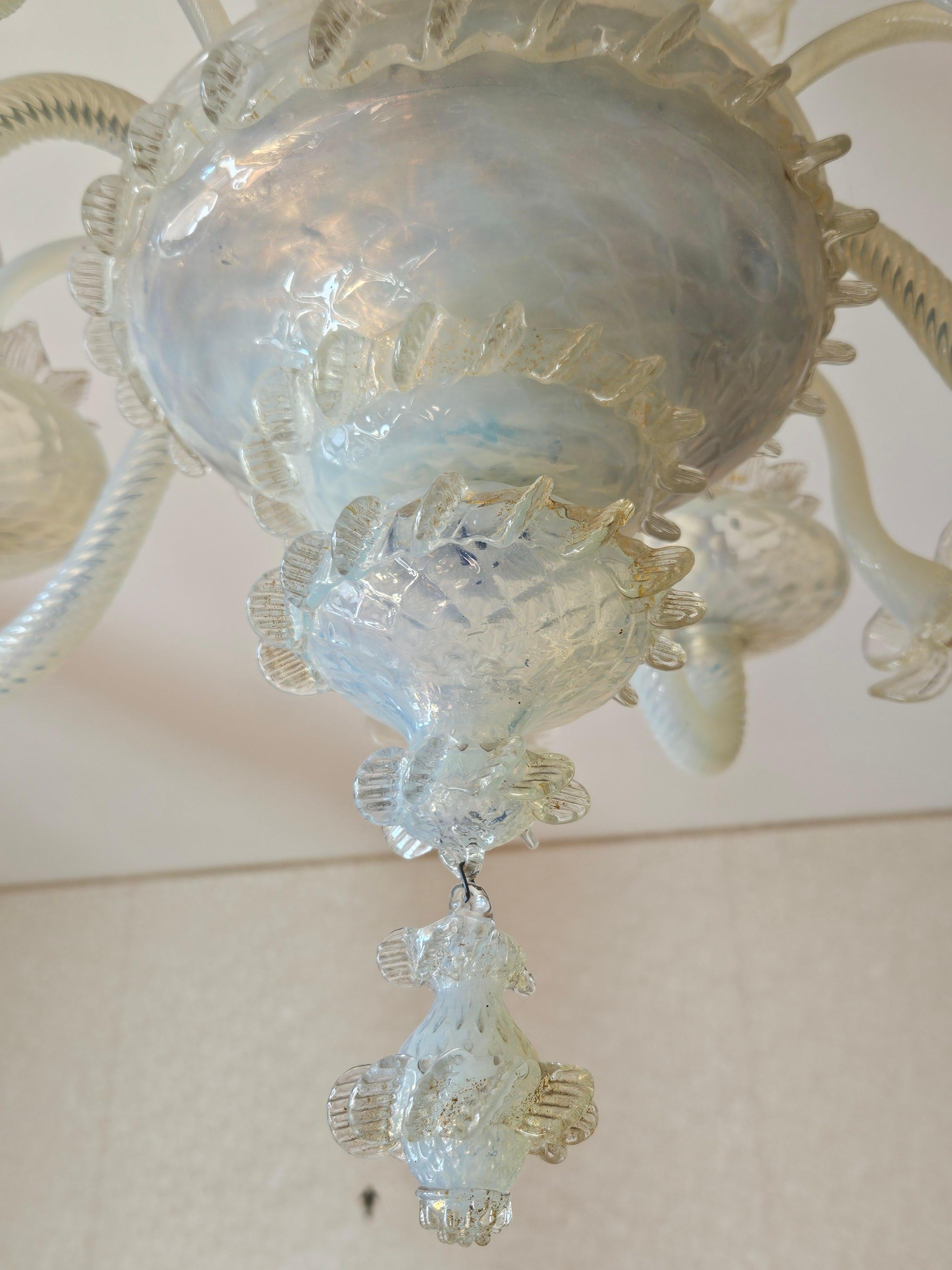 Venetian Murano glass chandelier decorated with flowers and with six points of light For Sale 6