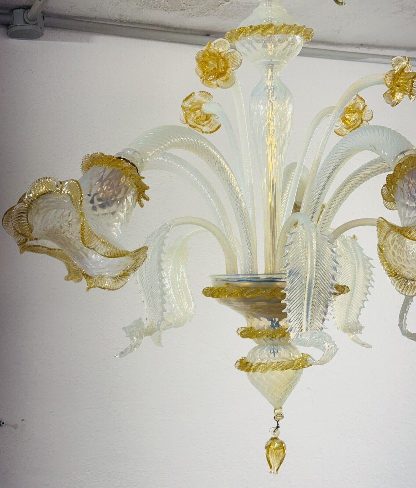 Italian Lustre en verre vénitien tissé à la main Design moderne en vente