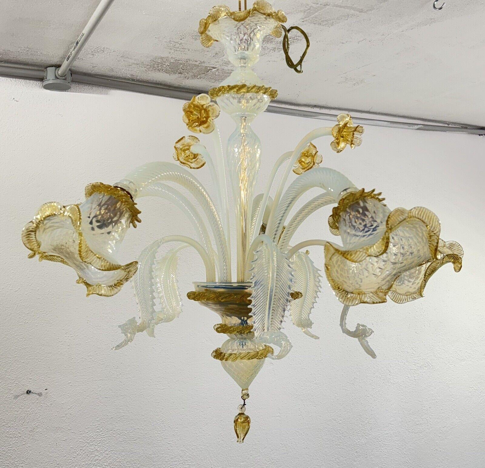 Verre de Murano Lustre en verre vénitien tissé à la main Design moderne en vente