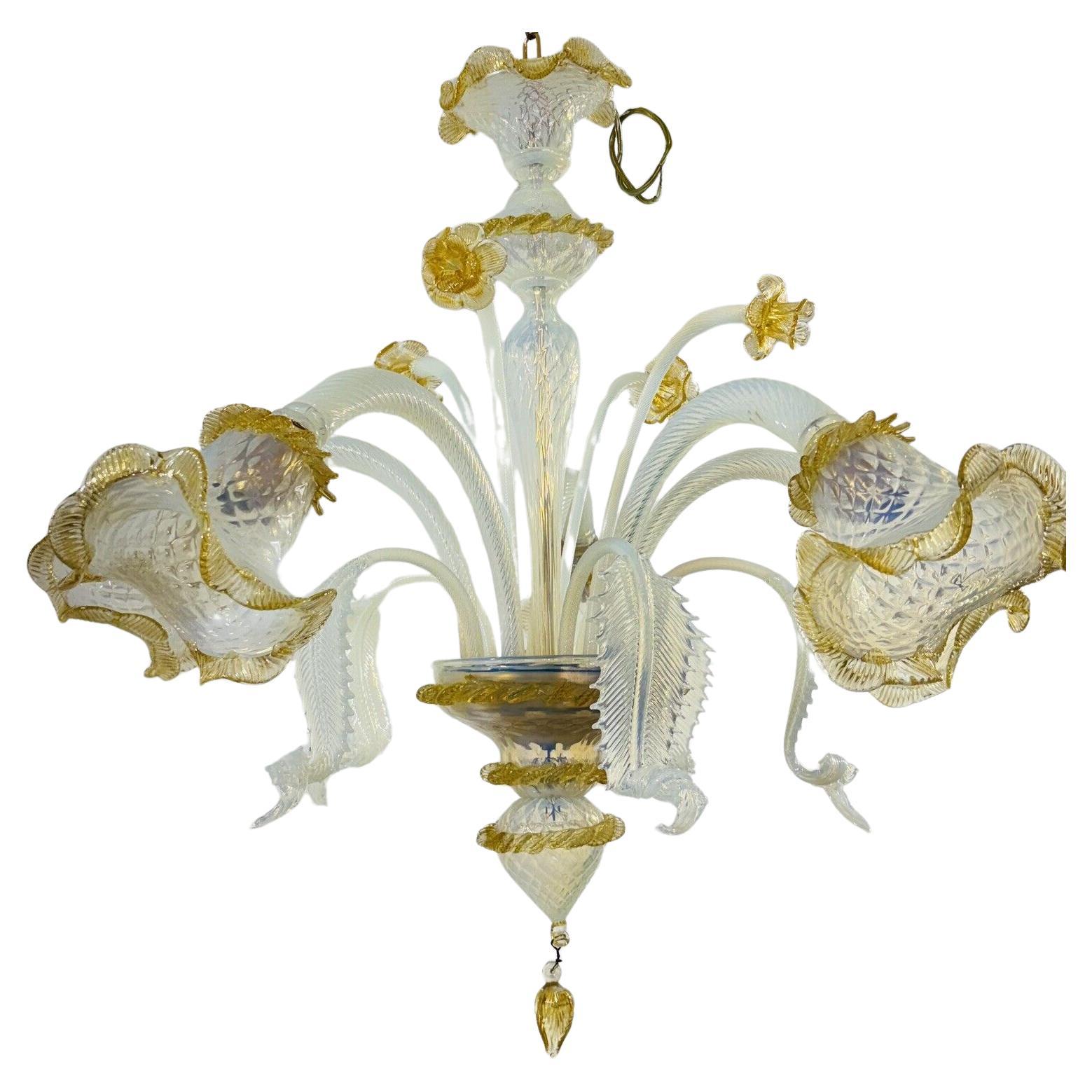 Lustre en verre vénitien tissé à la main Design moderne en vente