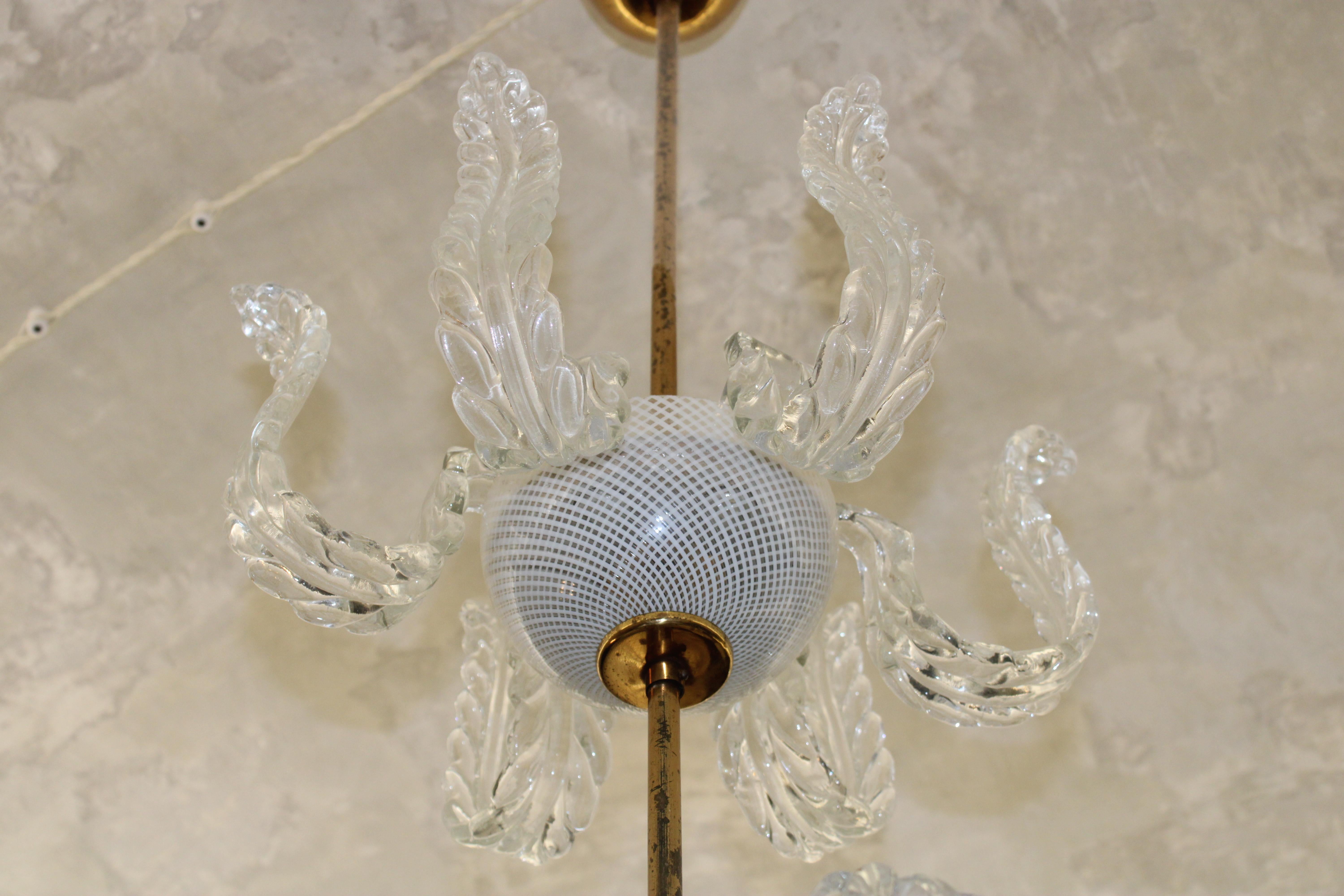 Lampadario Venini a cascata  1950 In vetro di Muranno Reticello e Ottone in vendita 6