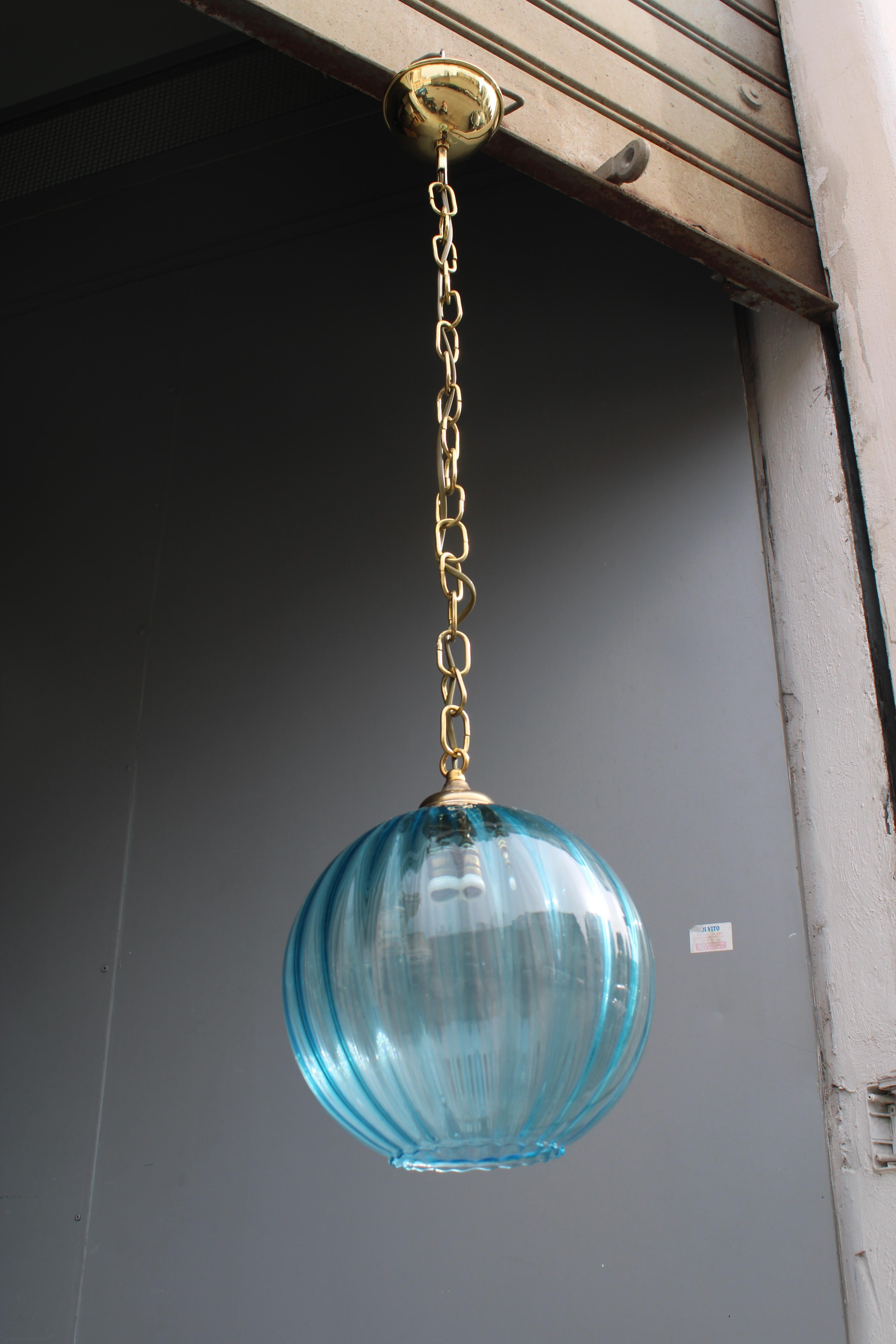 Lampadario Venini in Ottone e vetro di Murano Azzurro Años 50 en venta 3