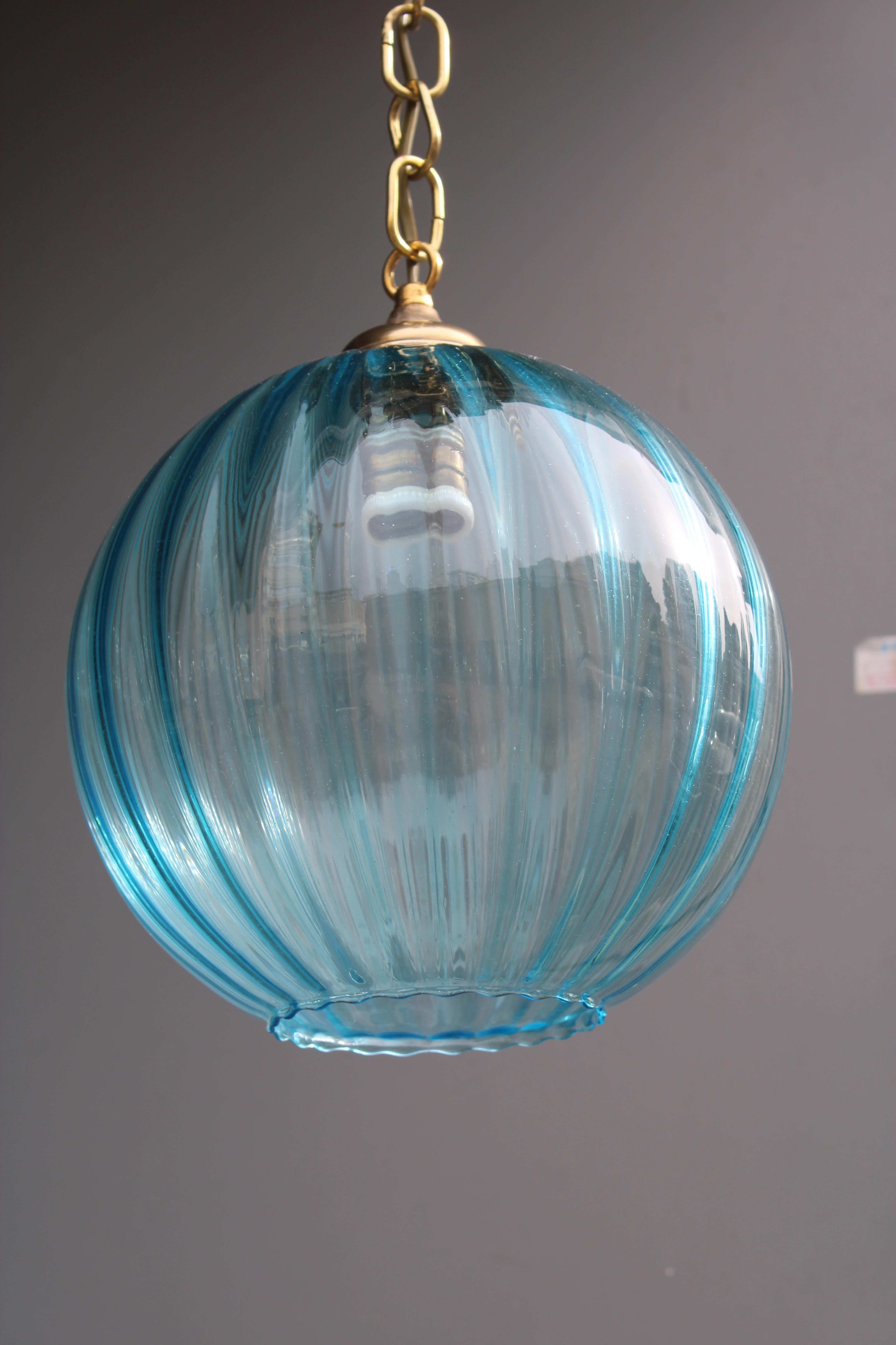 Lampadario Venini in Ottone e vetro di Murano Azzurro Años 50 en venta 4