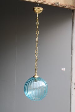 Lampadario Venini in Ottone e vetro di Murano Azzurro 1950s