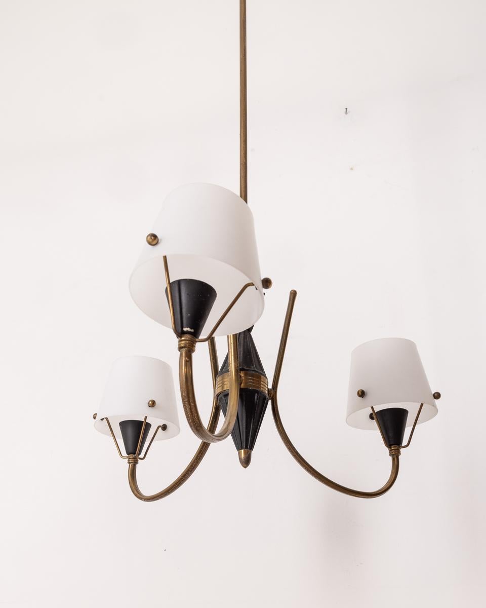 Metal Vintage 1950s three-light glass chandelier Italian design For Sale