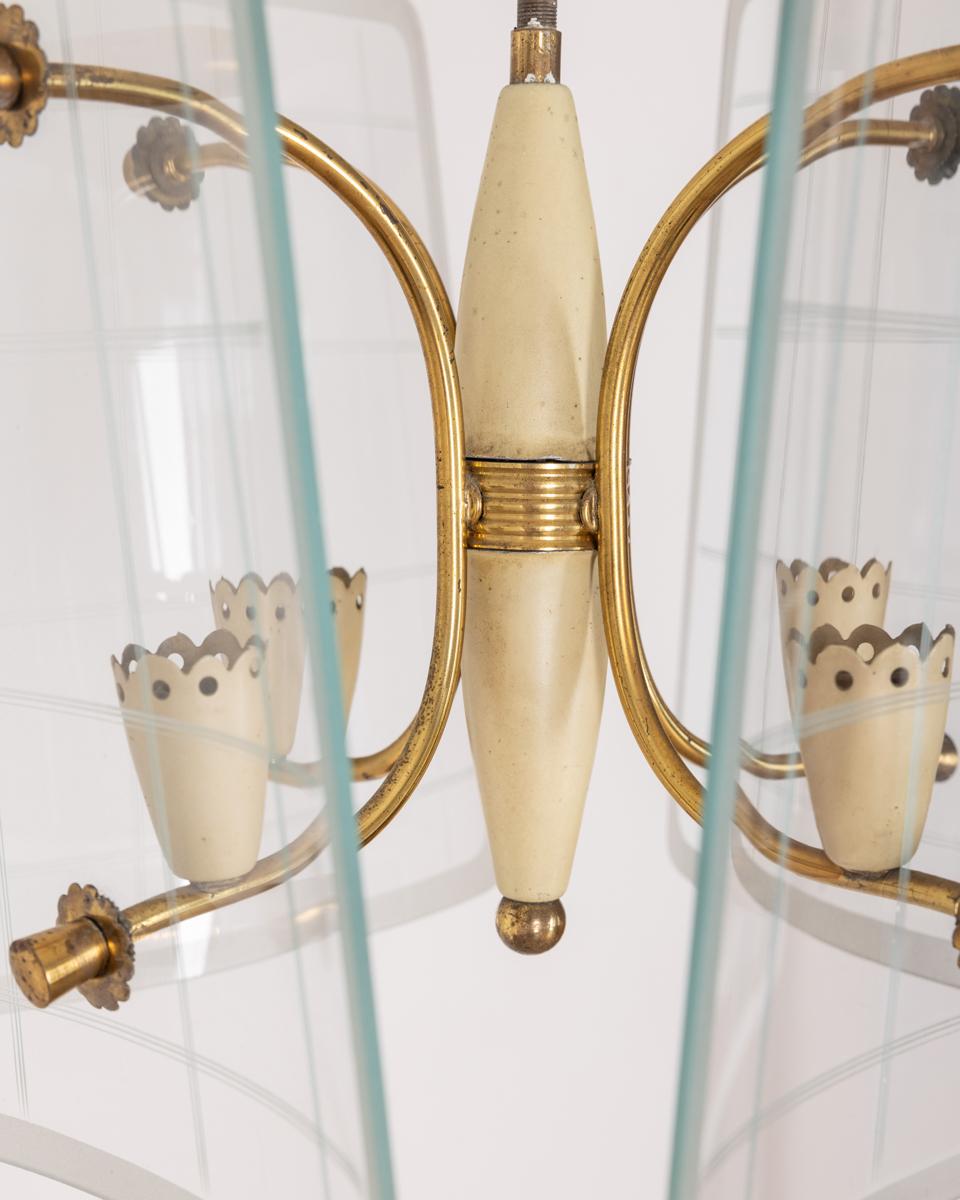1950er Jahre Vintage Messing und Glas Kronleuchter dekoriert italienischen Design (Mid-20th Century) im Angebot