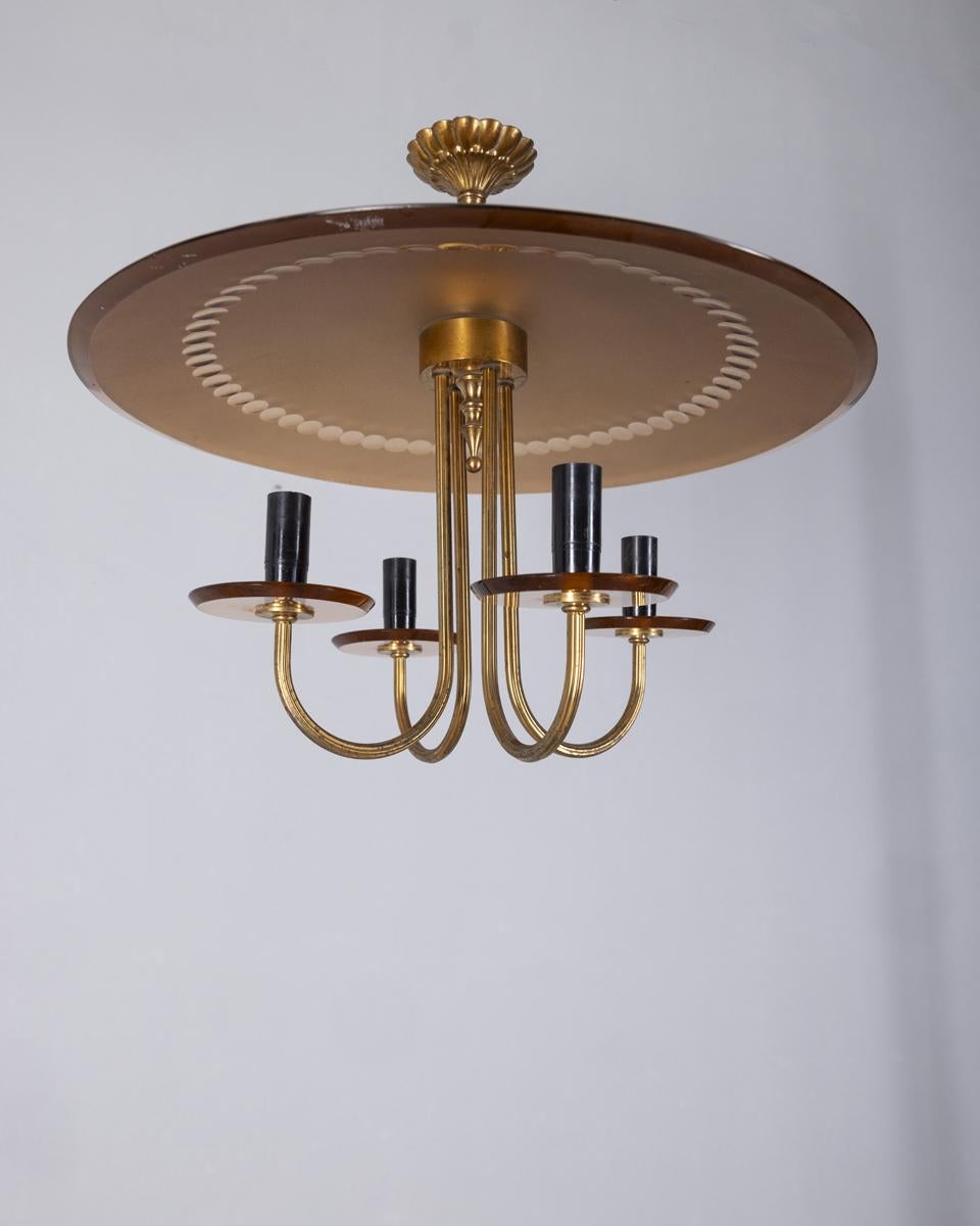 Mid-20th Century Lampadario vintage anni 50 in ottone e vetro rosa design Italiano in vendita