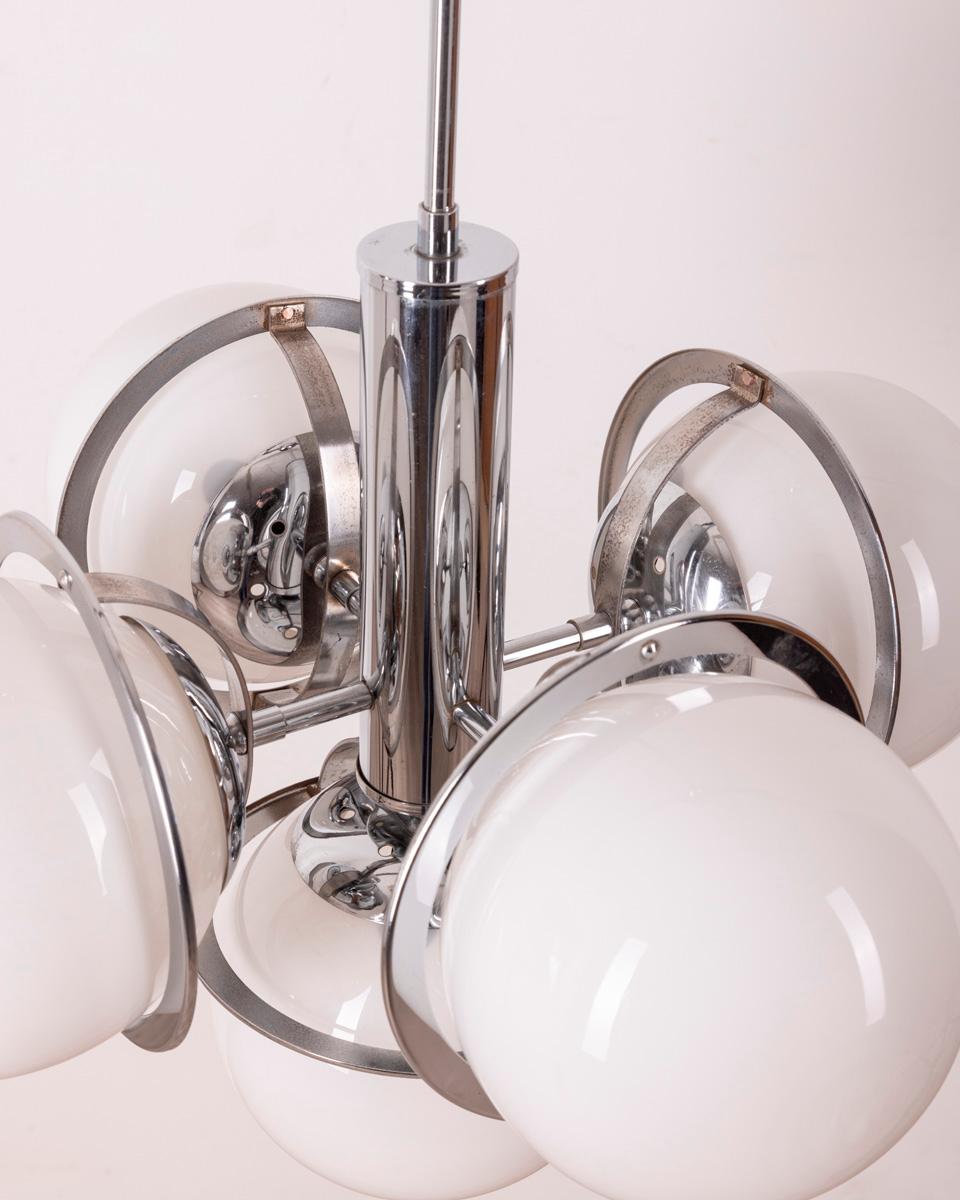 Mid-20th Century 1960s vintage chrome metal and glass chandelier Sciolari design For Sale