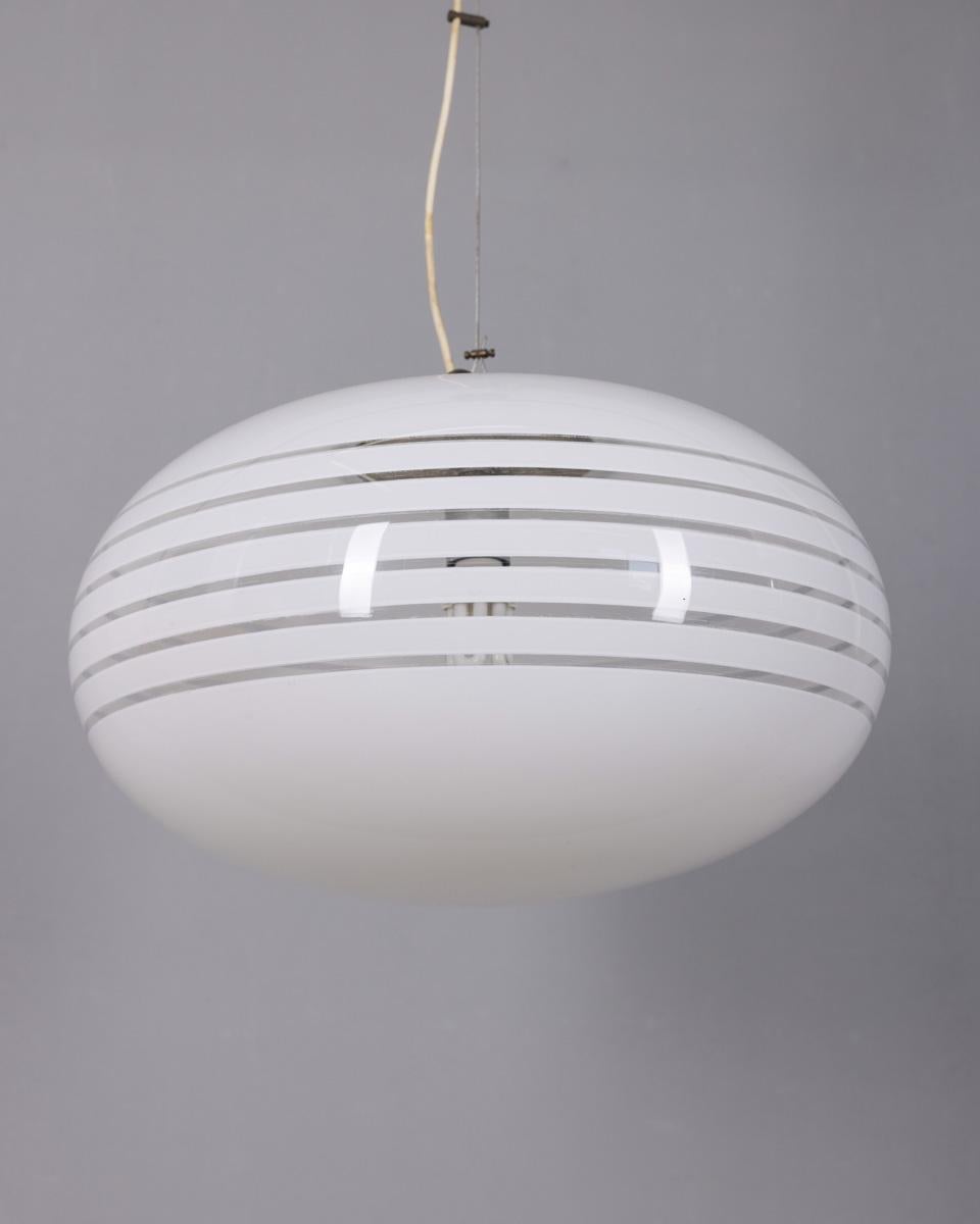 Mid-Century moderno Lampadario vintage anni 60 in metallo e vetro di Murano design Italiano in vendita