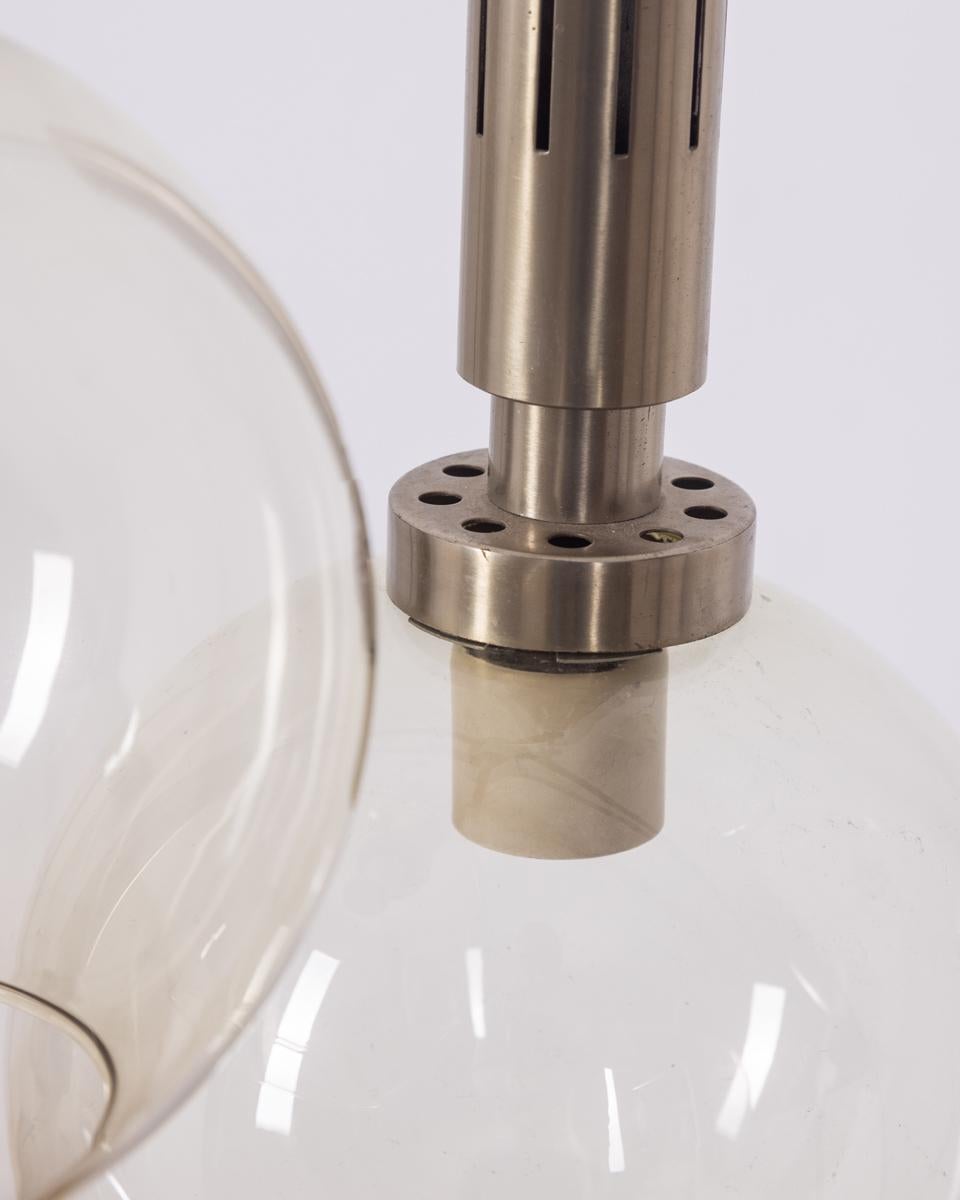 Lustre à 3 lumières en laiton et verre des années 1960, design italien en vente 2