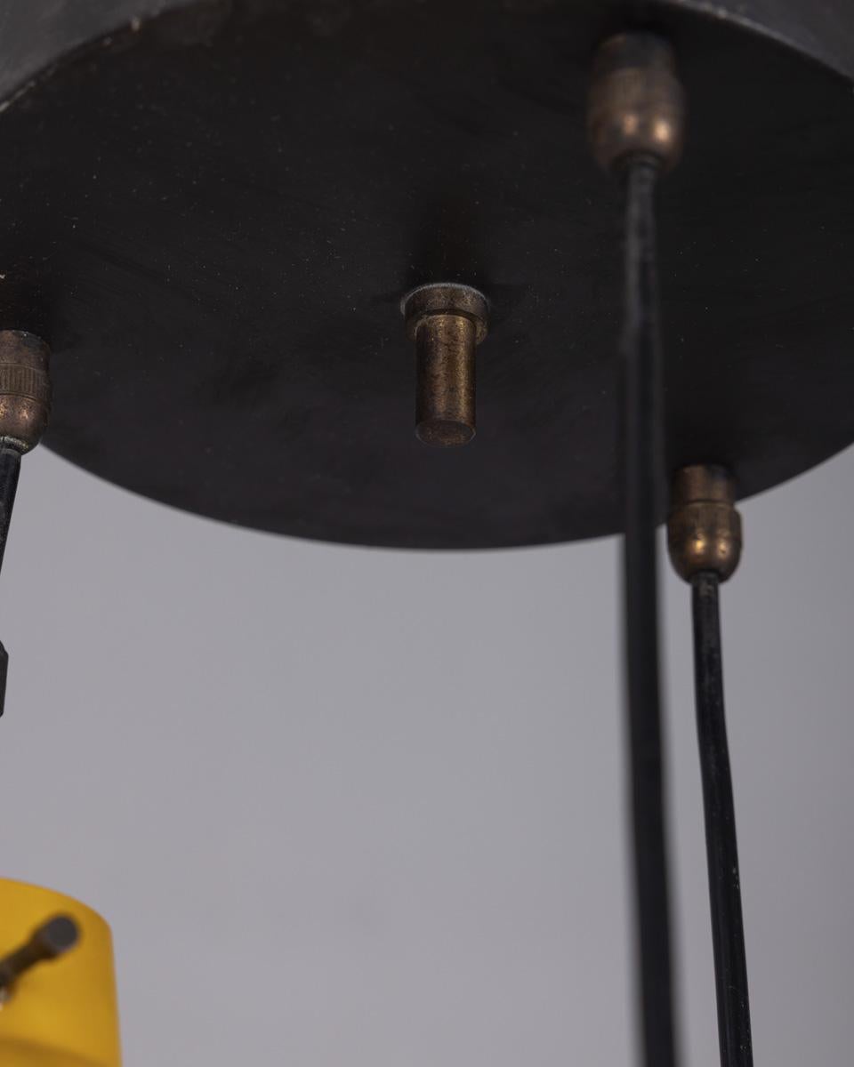 1960er Vintage-Kronleuchter aus farbigem Glas Design Stilnovo (Metall) im Angebot