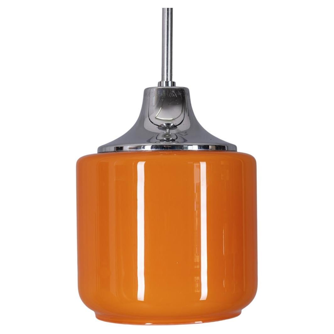 Lampadario vintage anni 
70 in metallo e vetro arancione, design italiano in vendita