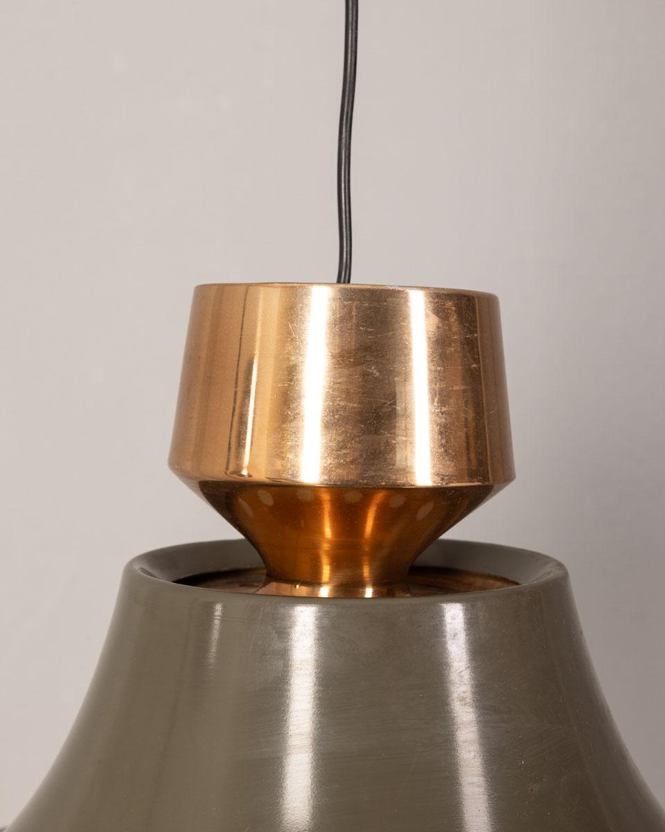Late 20th Century Lampadario vintage anni 70 in metallo smaltato design Italiano in vendita