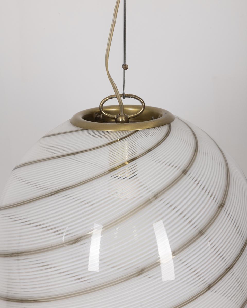 Mid-Century Modern Lustre vintage des années 70 en verre de Murano design italien en vente