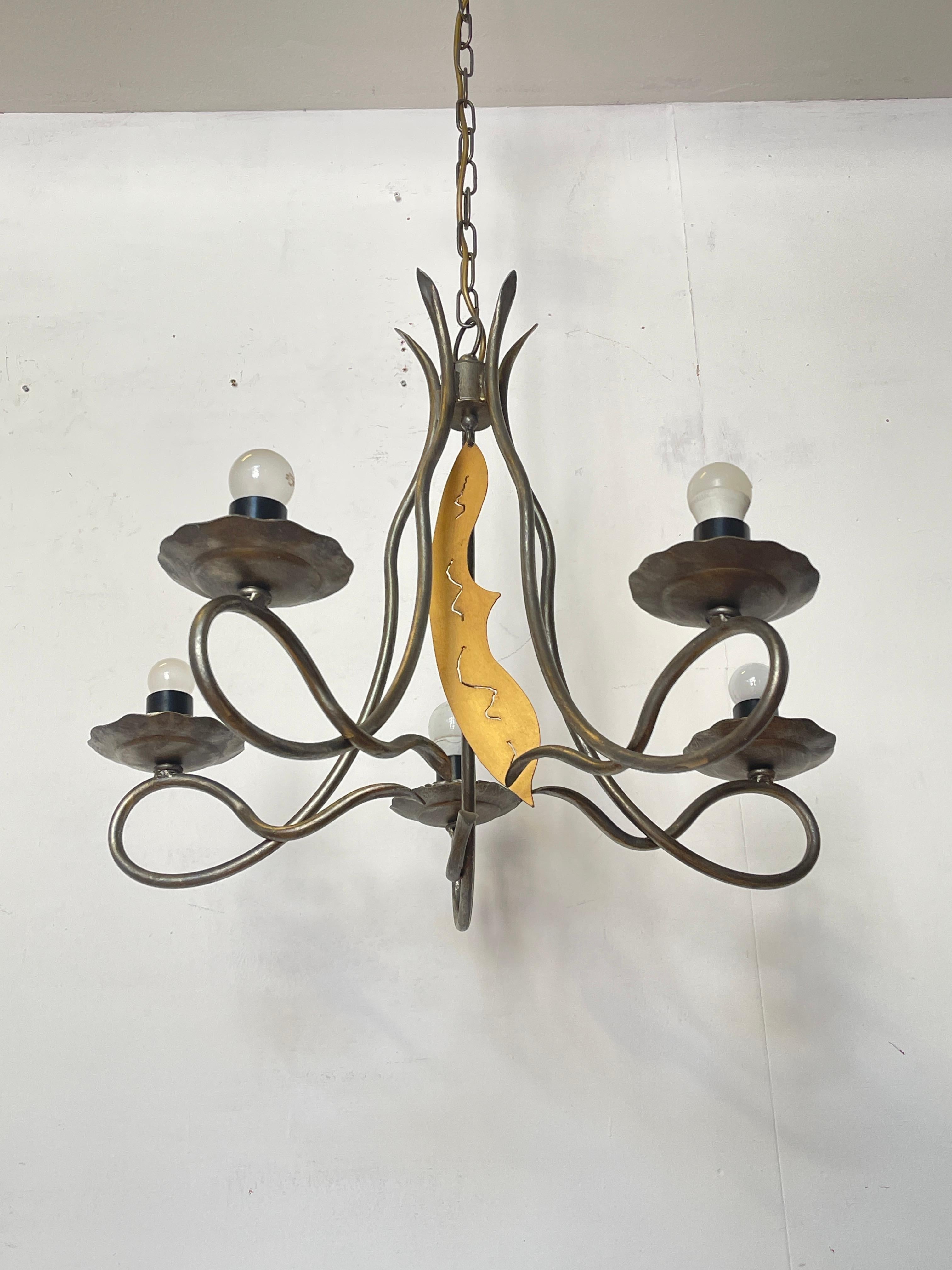 Vintage Wrought Iron Chandelier - Unique Handcrafted Style In Excellent Condition For Sale In Cantù, IT