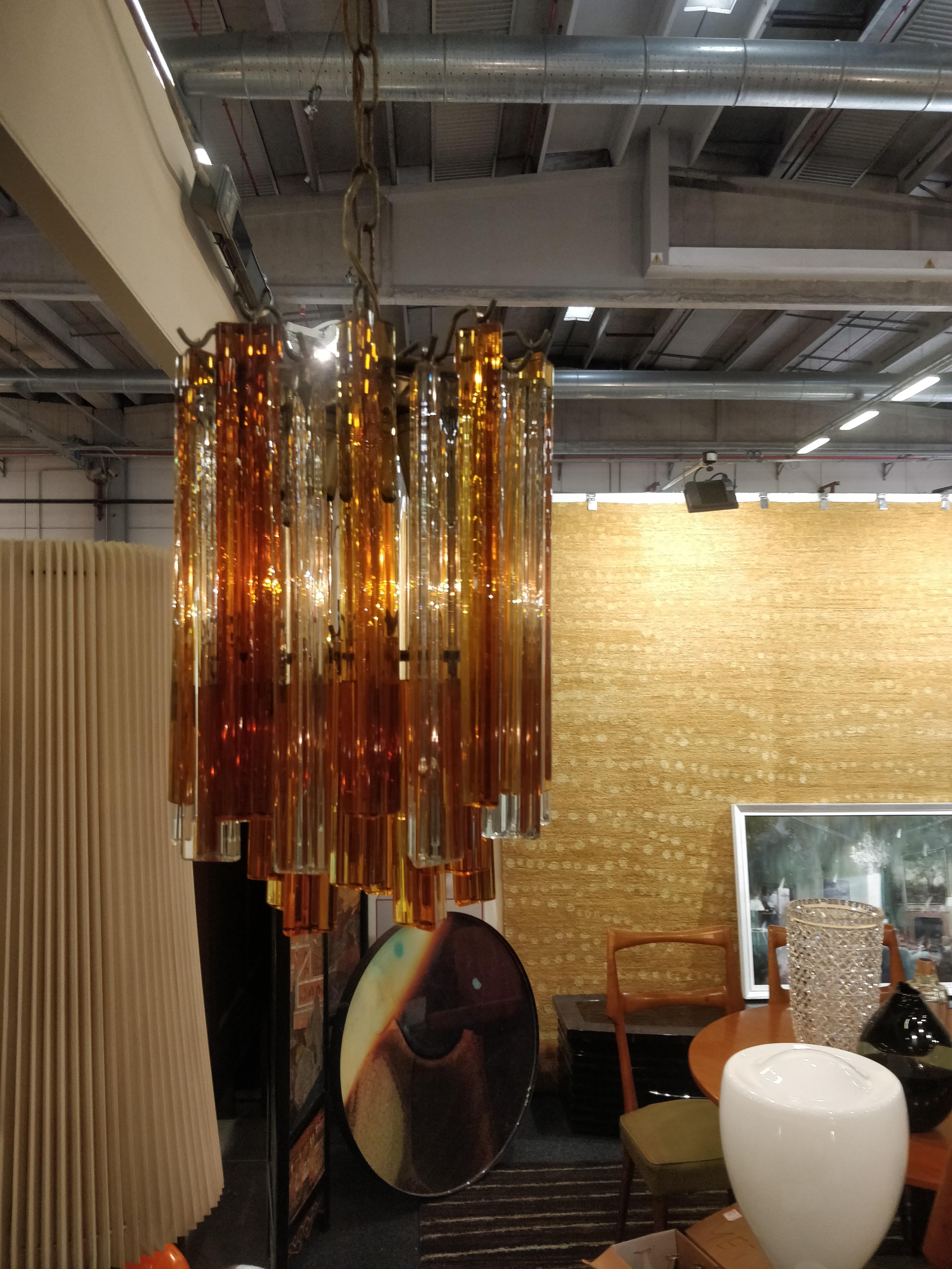 Venini vintage Murano glass chandelier 1970s orange and white For Sale 3