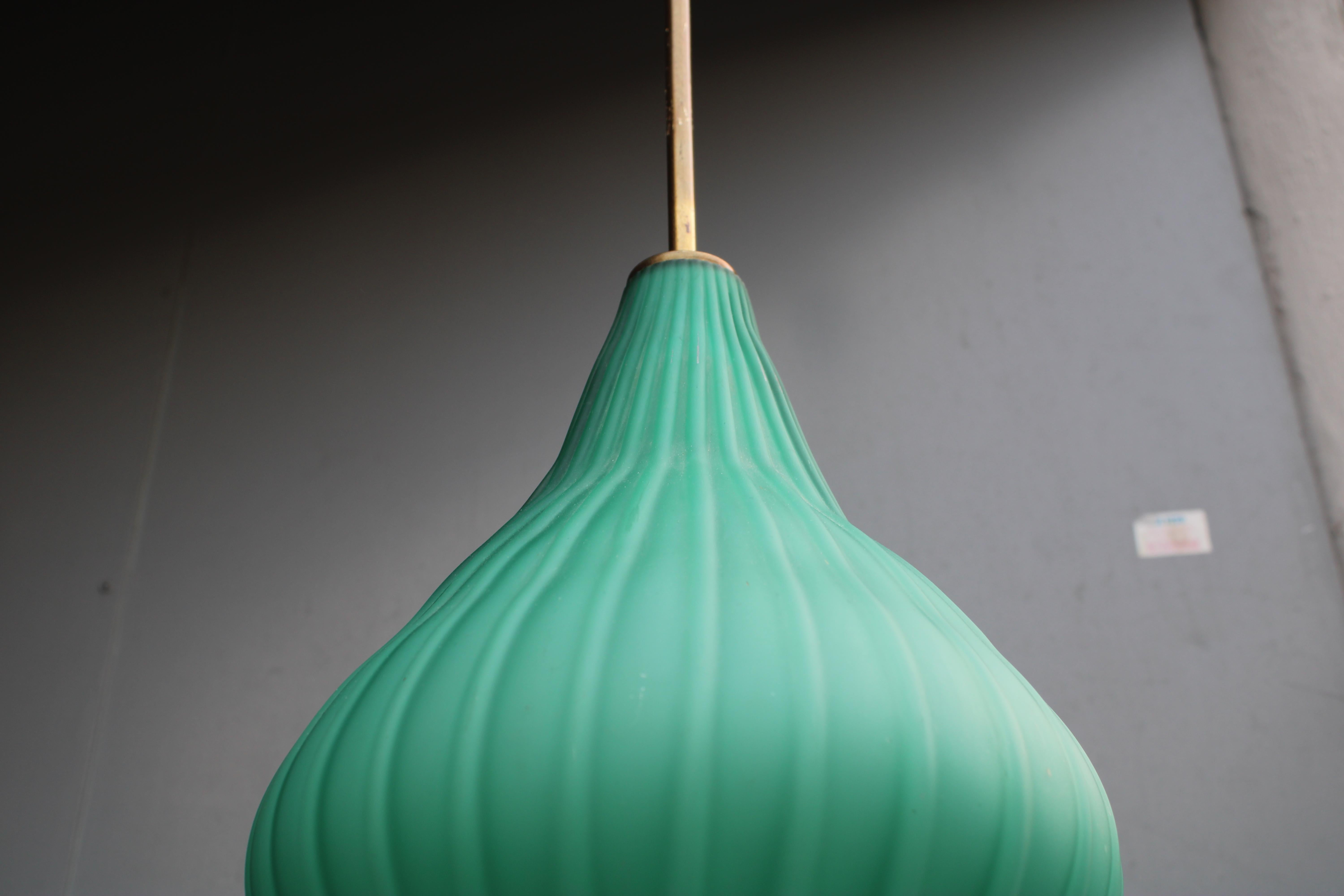 Vistosi Chandelier Green color Murano Glass and Brass 1950s For Sale 2