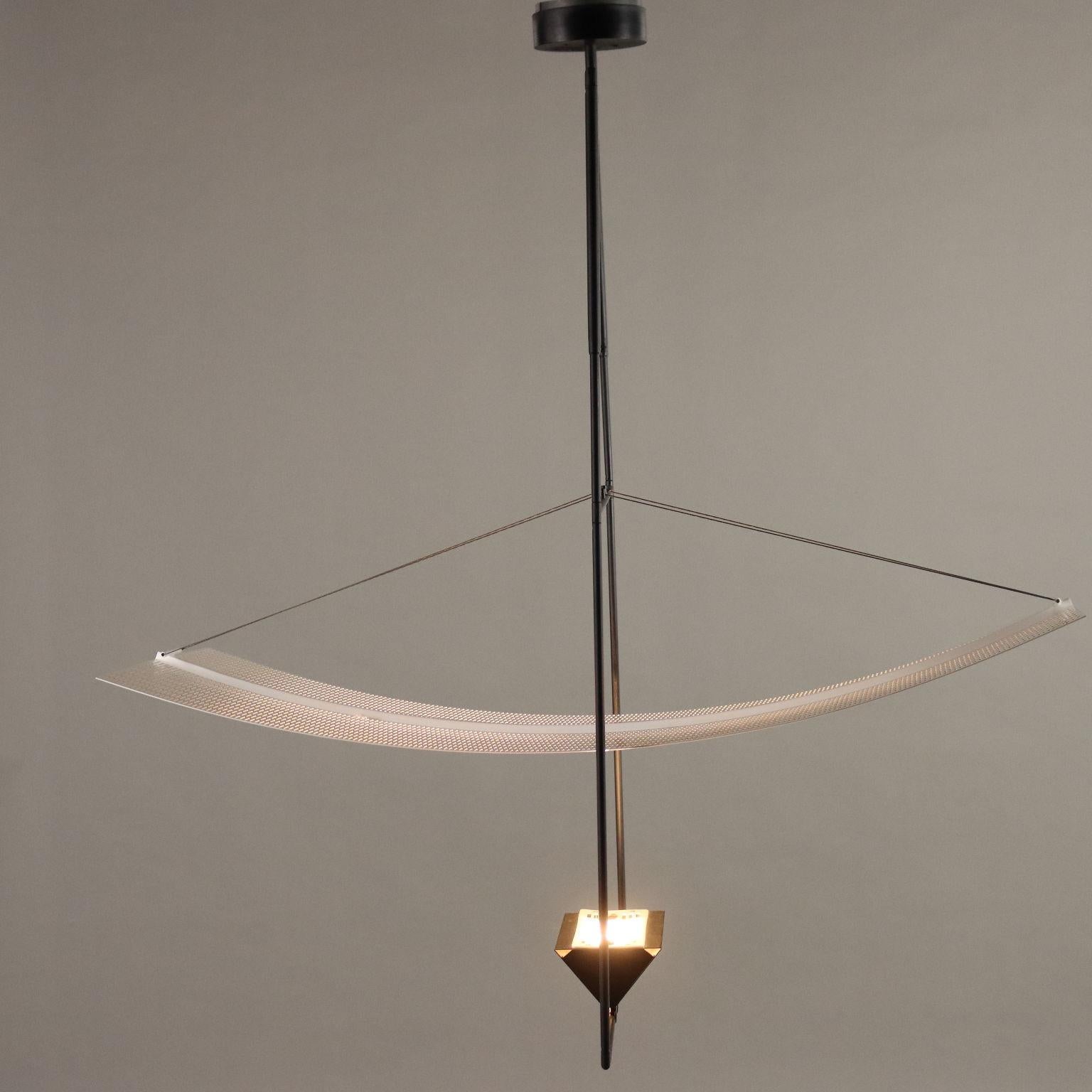 Zefiro model chandelier designed by Mario Botta in 1988 for an Artemide production. The frame is made of black enameled metal in the center of which the curved and perforated metal shade is suspended, enameled white while the diffuser is triangular
