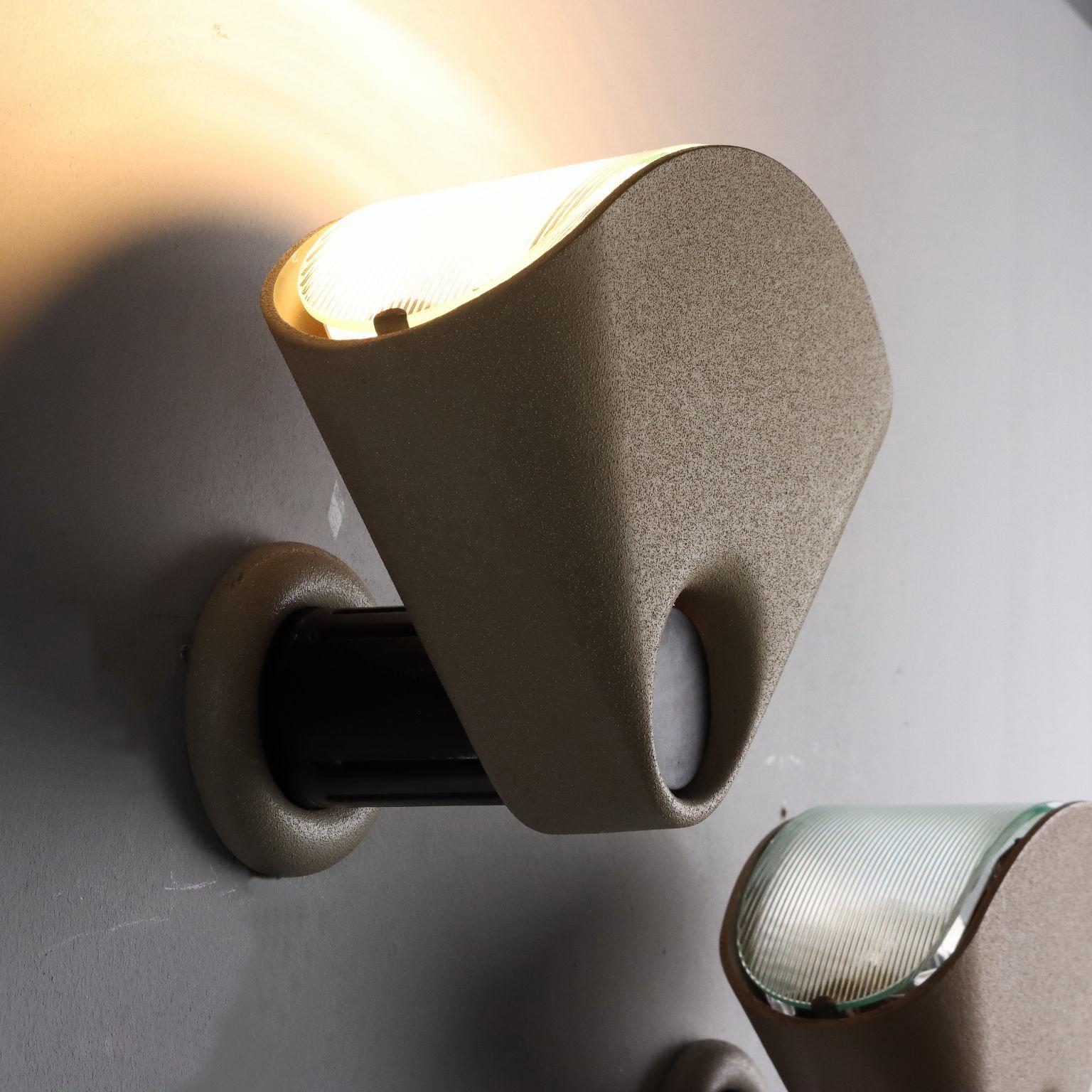 Mid-Century Modern Bollo 870 wall lamps by Afra & Tobia Scarpa for Flos Anni 80