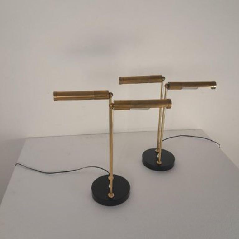 Mid-century table lamps  brass in the style of Stilnovo In Excellent Condition For Sale In Torino, IT