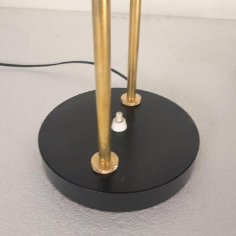 Mid-century table lamps  brass in the style of Stilnovo For Sale 3