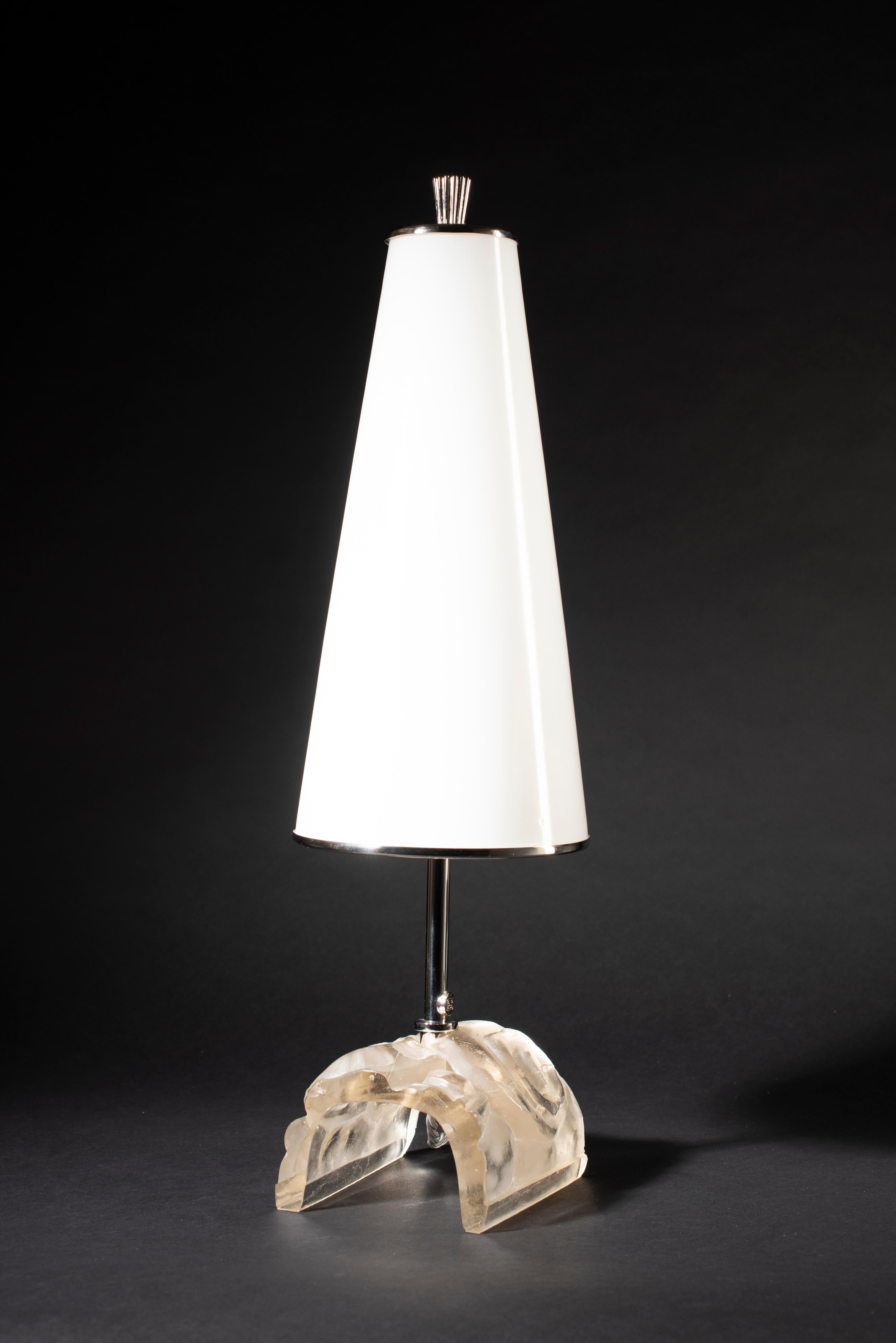 Mid-Century Modern LALIQUE Lampes en vente