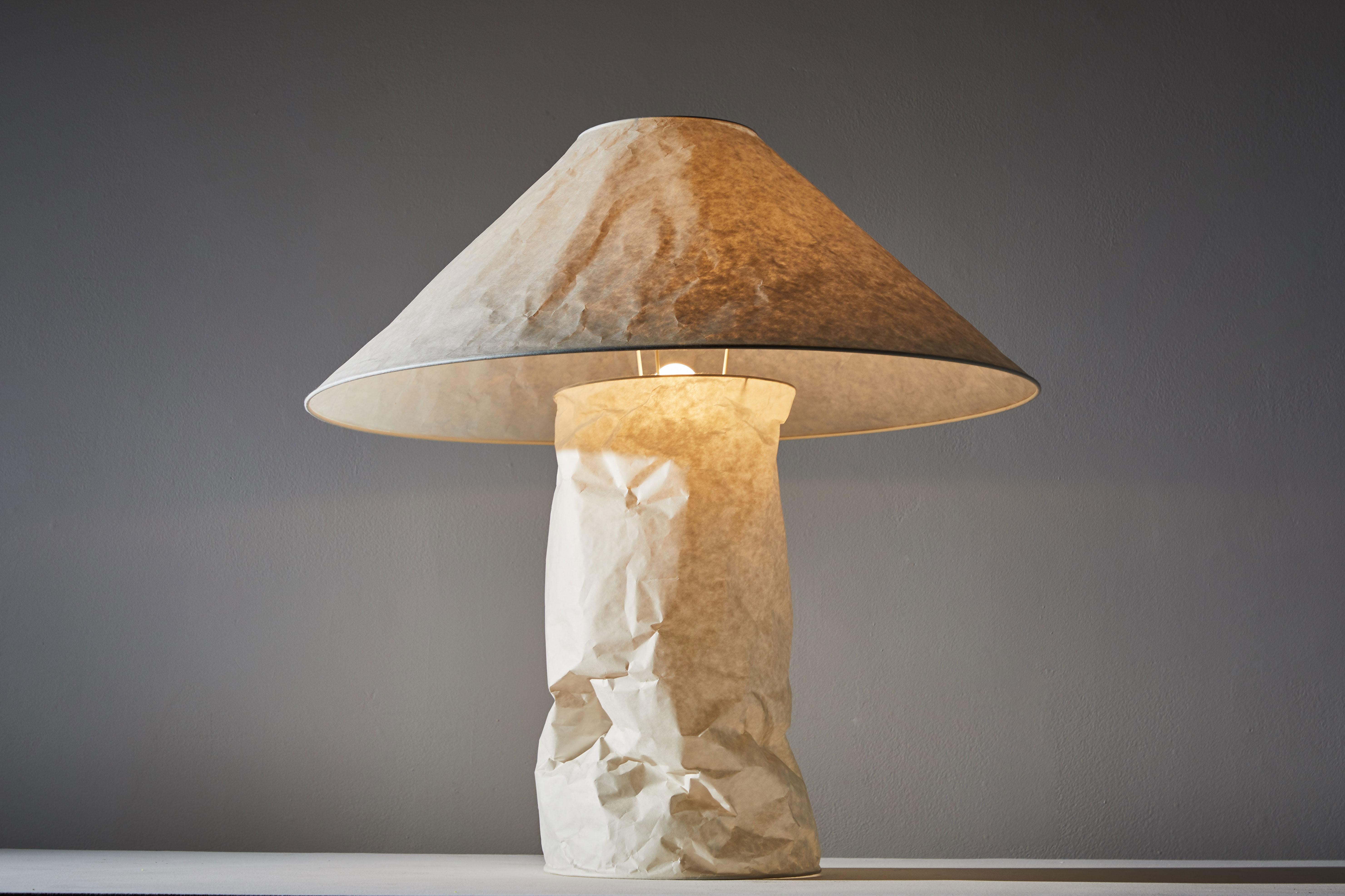 lampampe table lamp