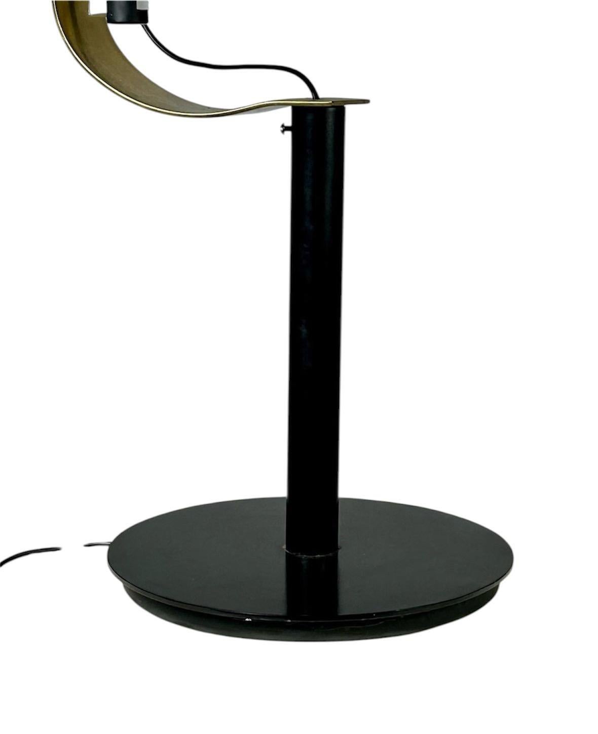 Lámpara italiana FONTANA ARTE Circa 1.968, diseñada por Lamperti Robbiate For Sale 1
