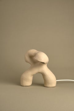 Lamparas Steingutlampe von Camila Apaez