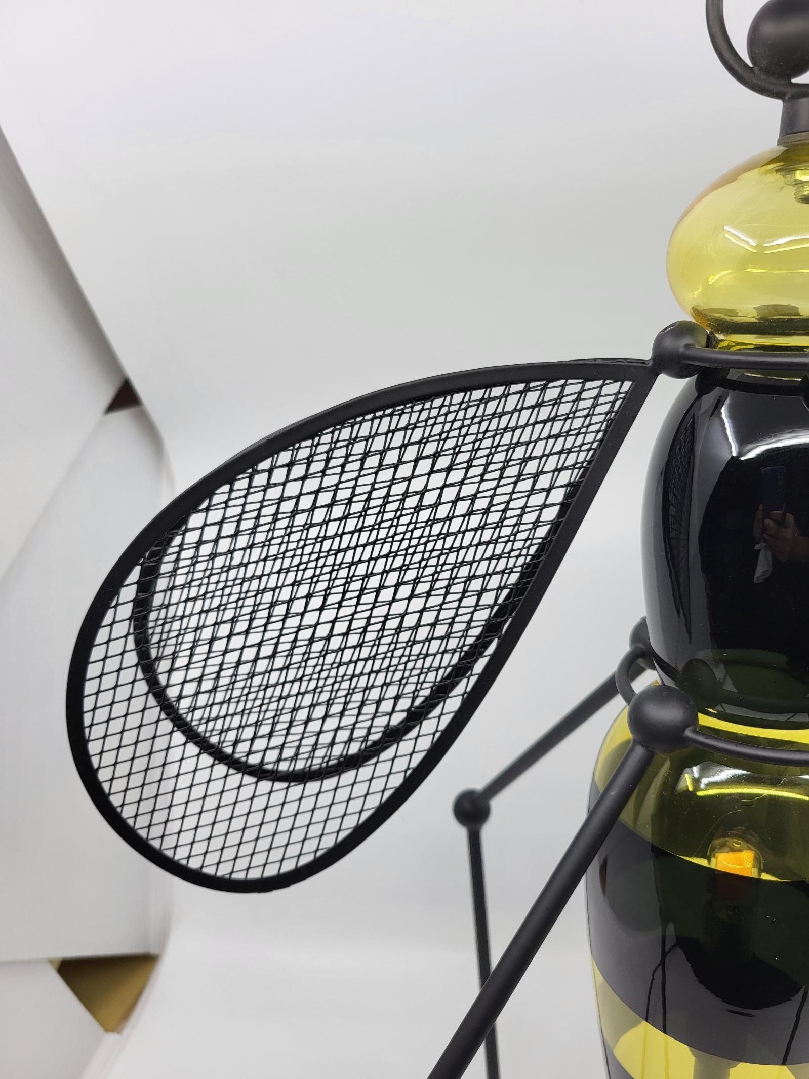Moderne Lampe Abeille Vincent Darré X Monoprix série limitée France 2021 en vente