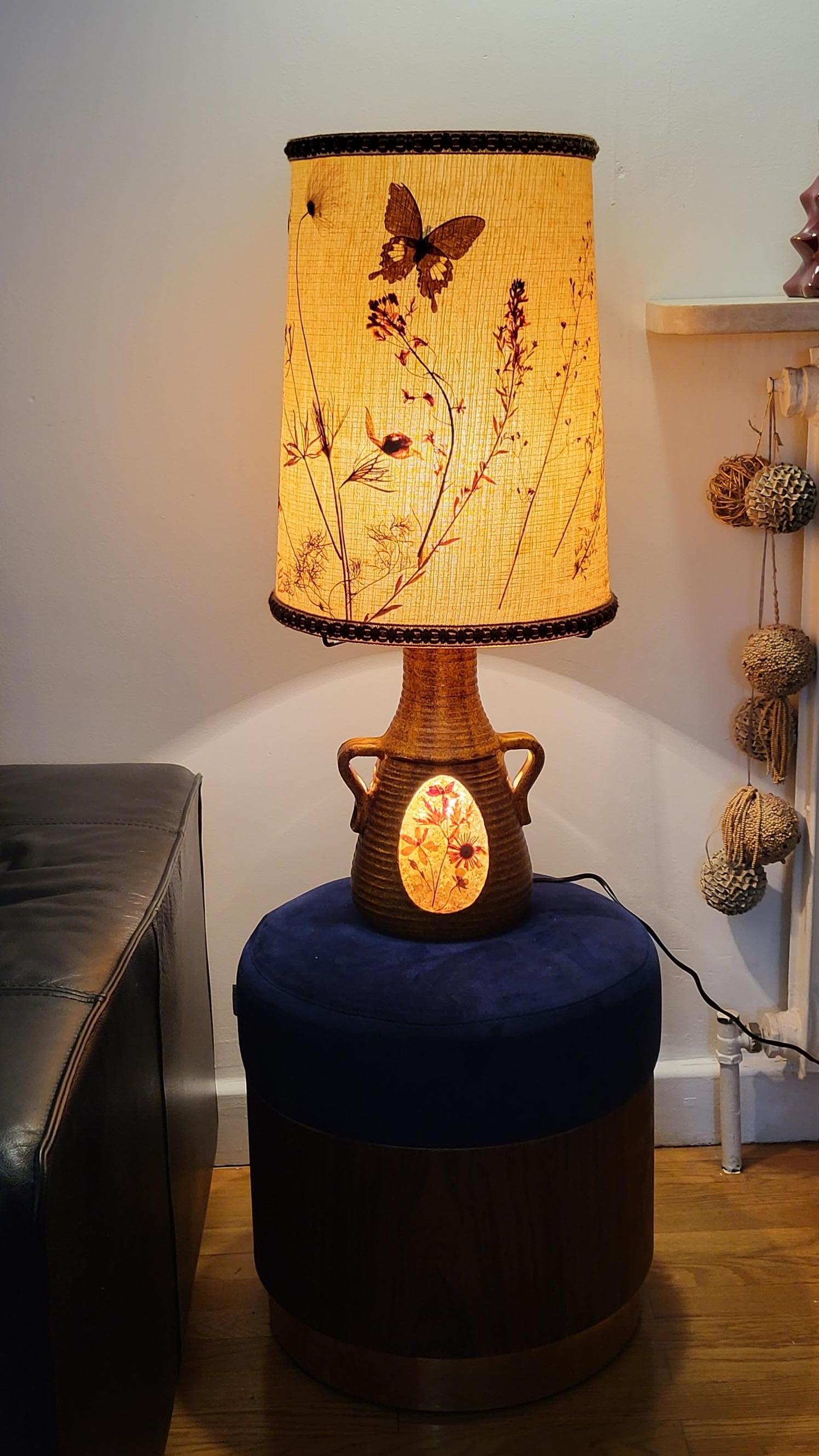 Ceramic Lampe Accolay céramique française, double ampoule, abat jour, résine marron 1970 For Sale
