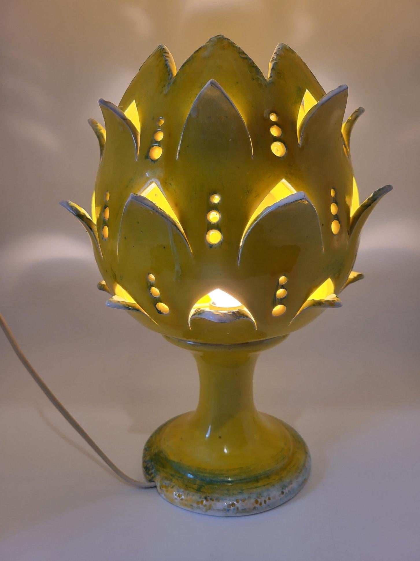 XXIe siècle et contemporain Lampe Artichaut en céramique Jaune en vente