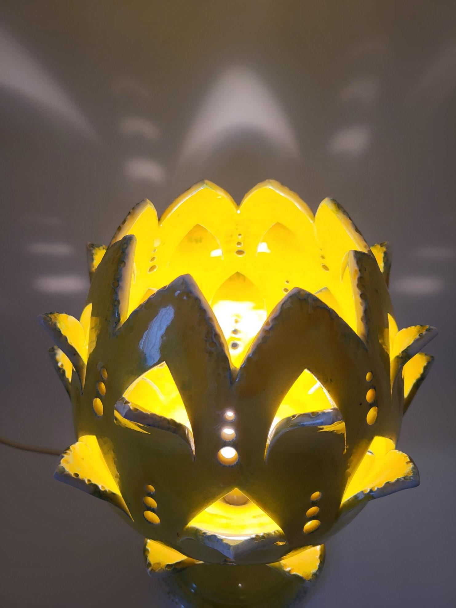 Lampe Artichaut en céramique Jaune en vente 1