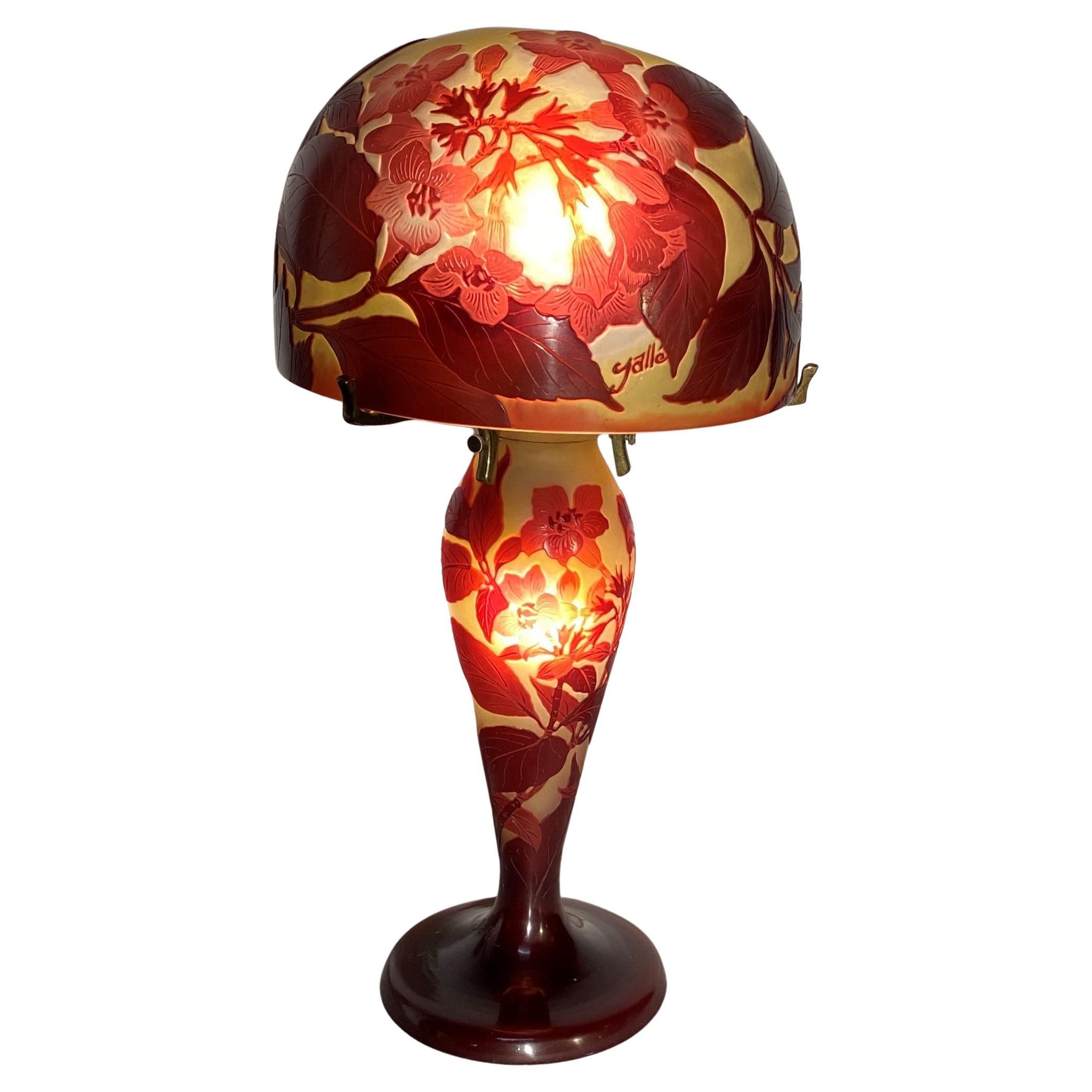 'Mushroom' Lamp In Multi-Layer Glass With Flower Decor  Emile Gallé