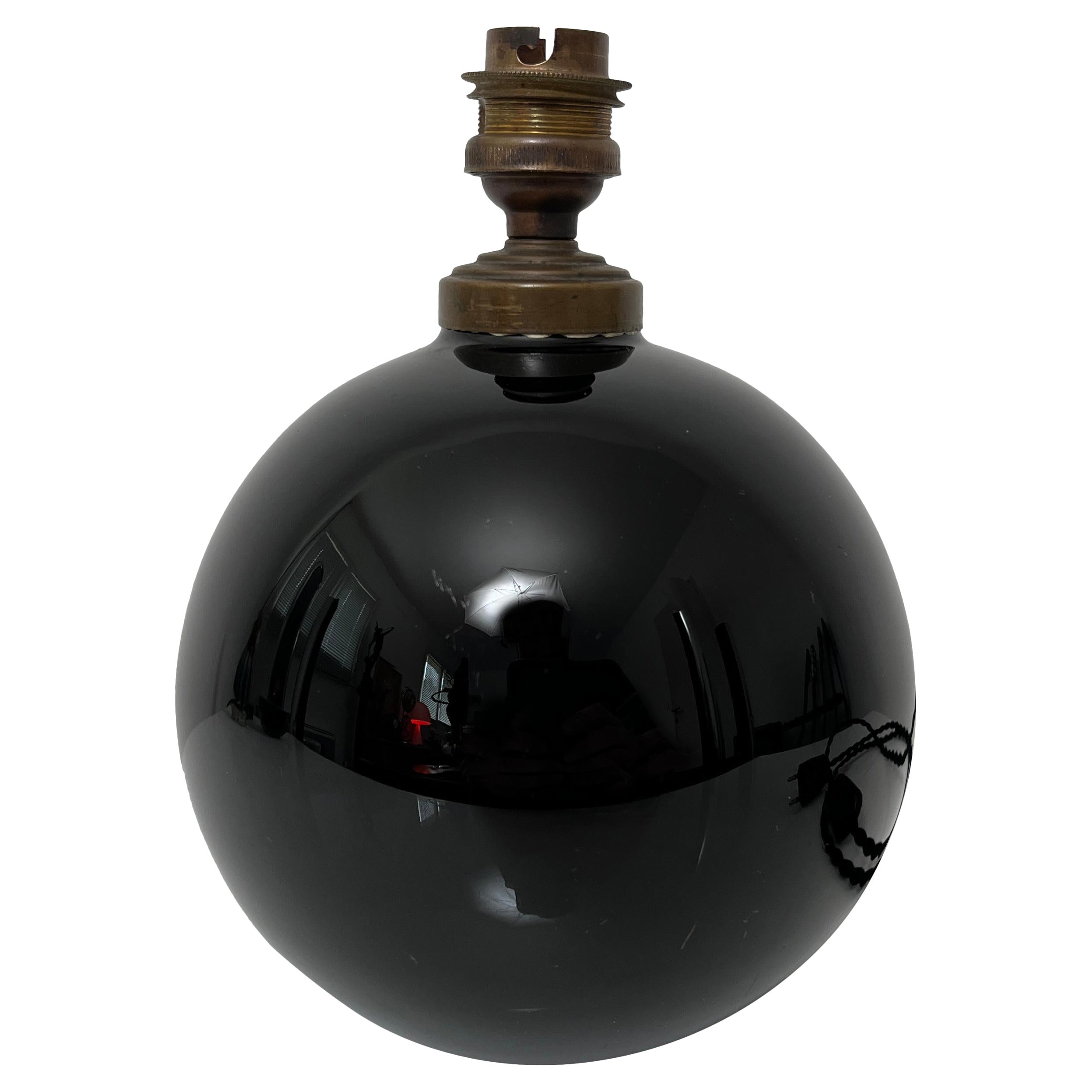 Lampe De Bureau Sphérique Jacques Adnet, Verre Opalin Noir, France, 1930
