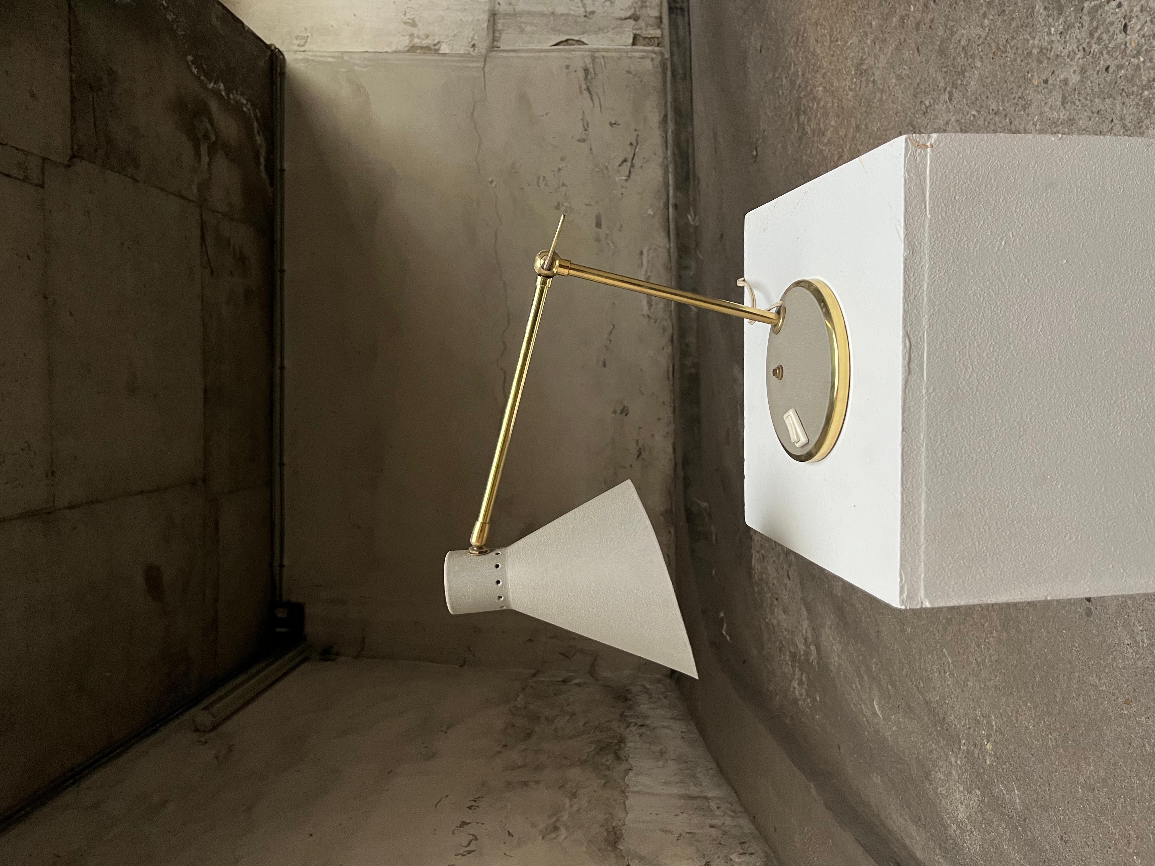 Milieu du XXe siècle lampe de bureau vintage 1960 Français signée en vente
