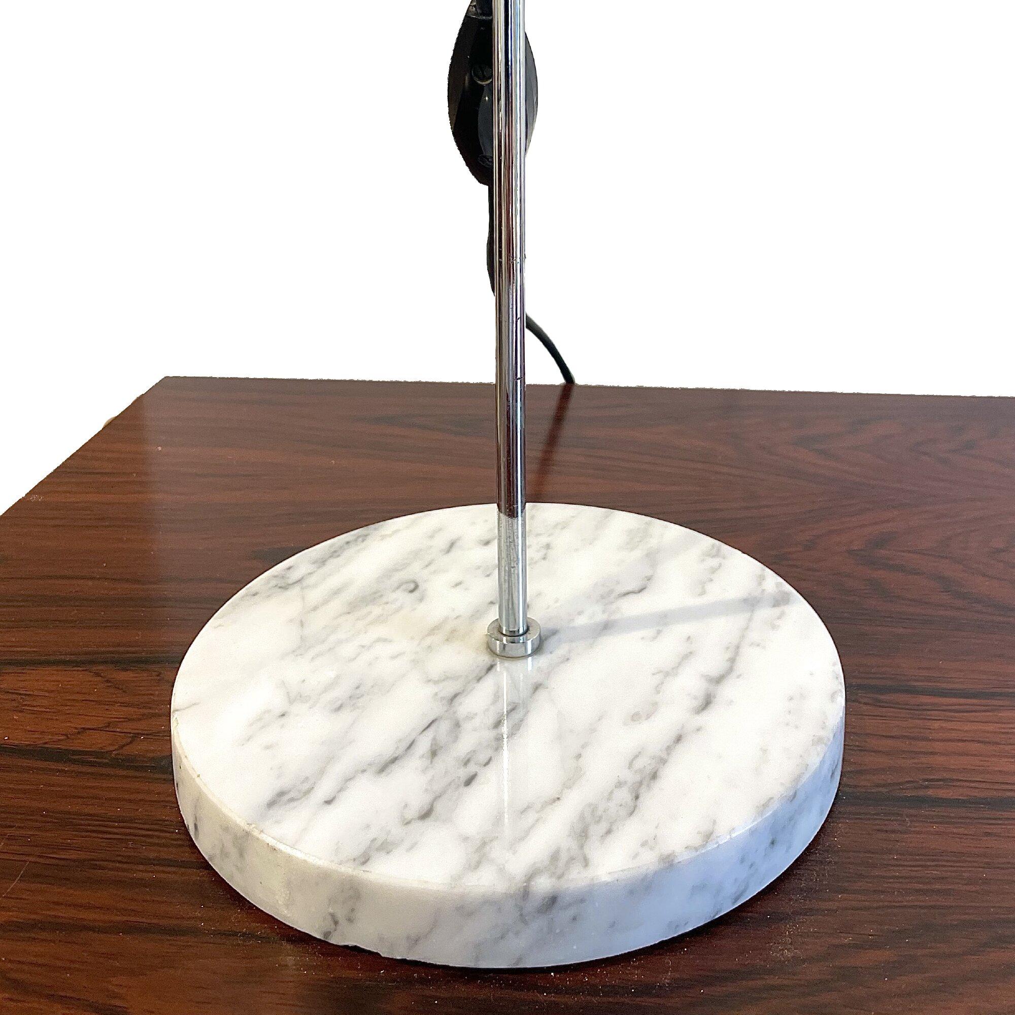 Mid-Century Modern Lampe de table modèle A 4 par Alain Richard