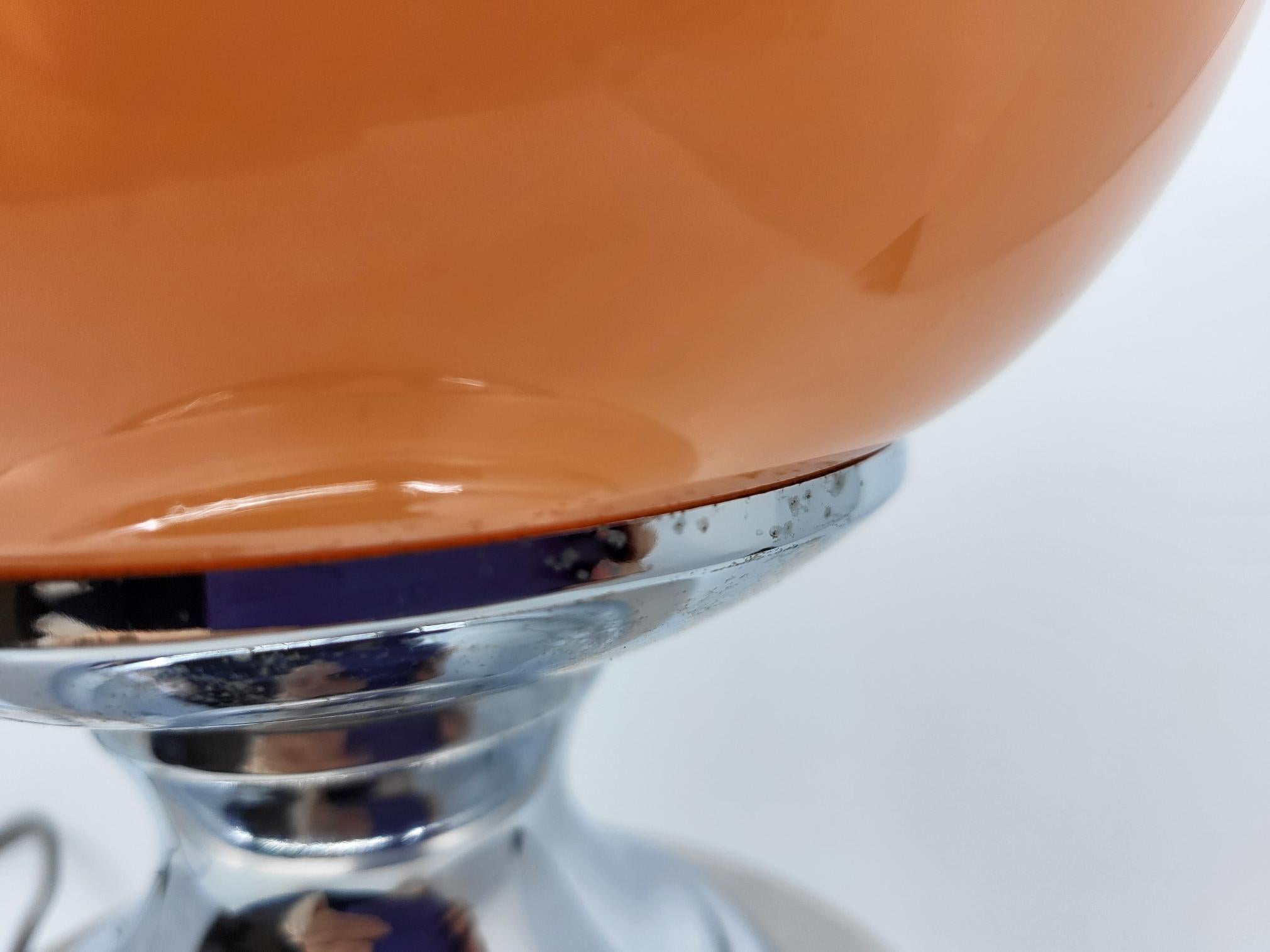 Lampe Diderot Delmas globe orange, socle chromé Francaise 1970 Space Age Vintage For Sale 4