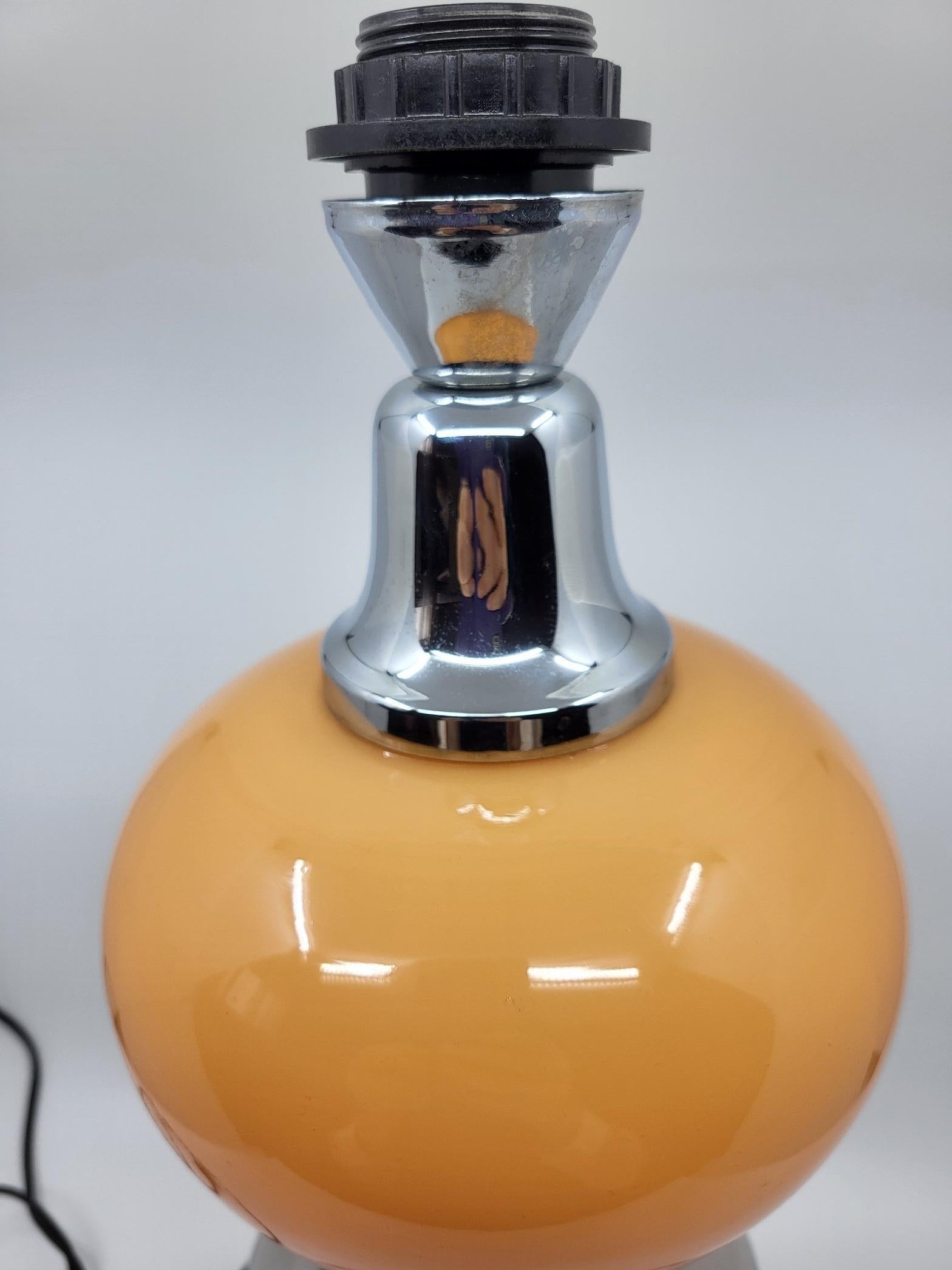 French Lampe Diderot Delmas globe orange, socle chromé Francaise 1970 Space Age Vintage For Sale