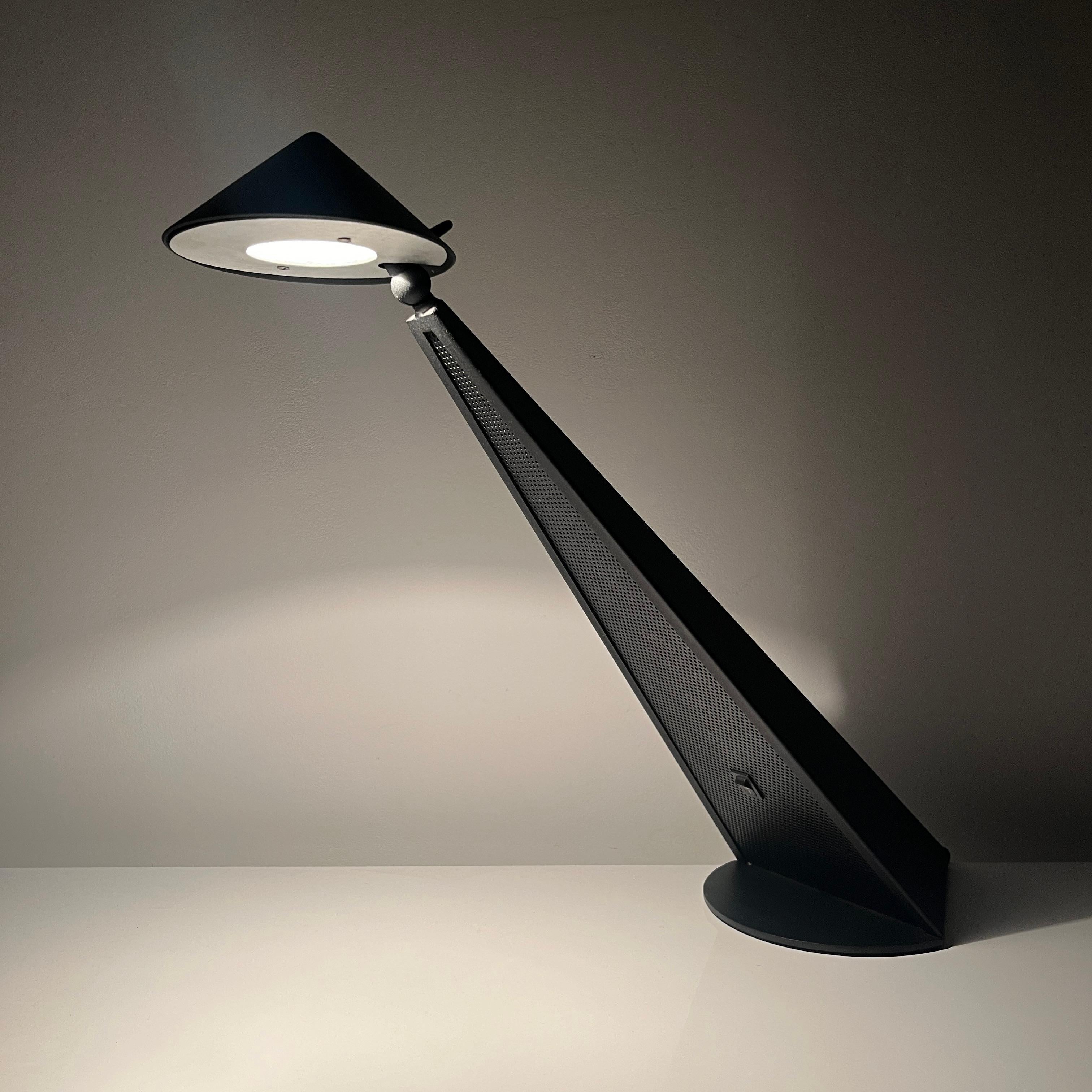 Lampe toucan Genexco design Patrice Bonneau en vente 7