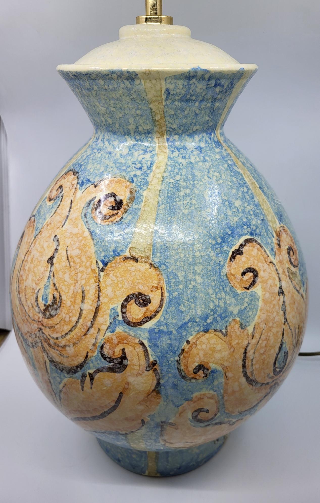 Lampe Hubert Olivier aus Kunststoff  Blau und Jaune  Frankreich um 1980 im Zustand „Gut“ im Angebot in London, England