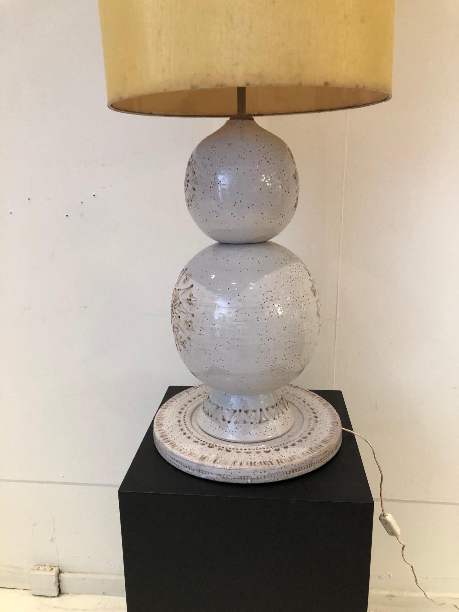 Mid-20th Century Lampe in White Ceramic circa 1960 Attributed to G. Pelletier