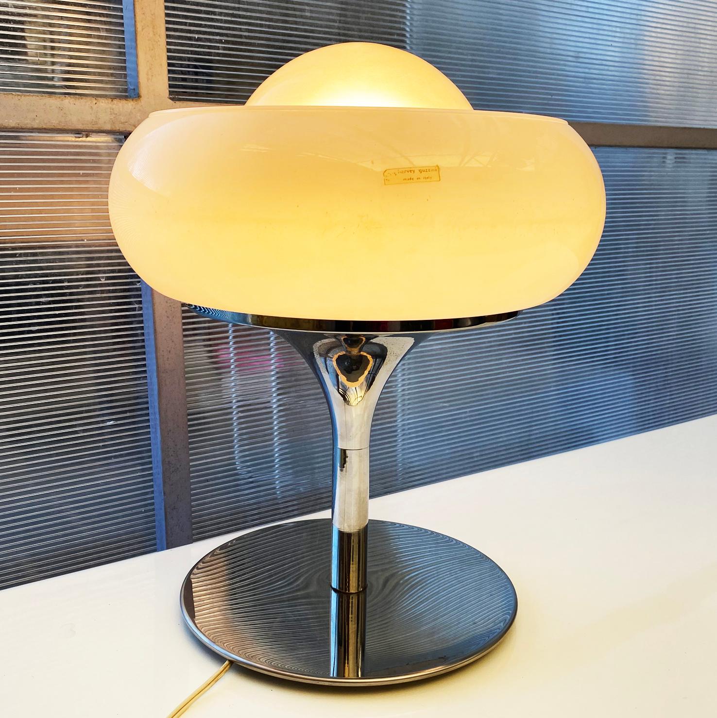 Lampe Jadran Harvey Guzzini Années 70 Space Age 1