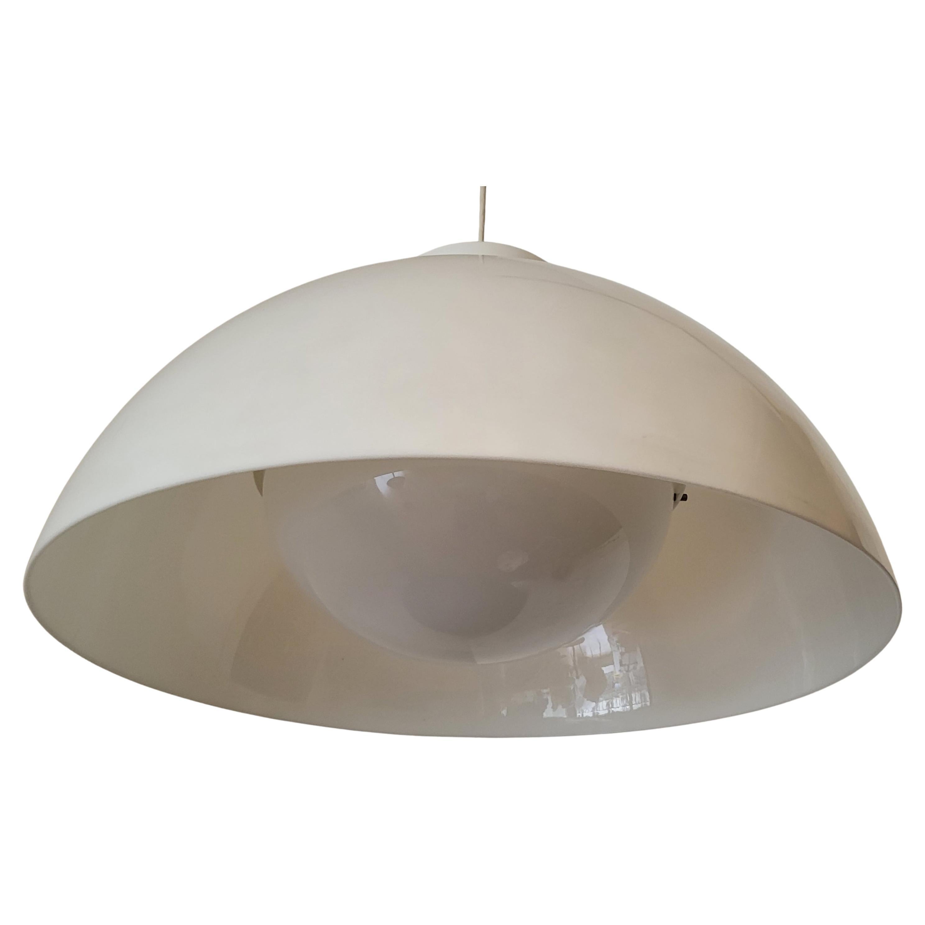 Lampe Kartell KD6 4006  blanche par Achille Pier Giacomo Castiglioni  Italy 1950