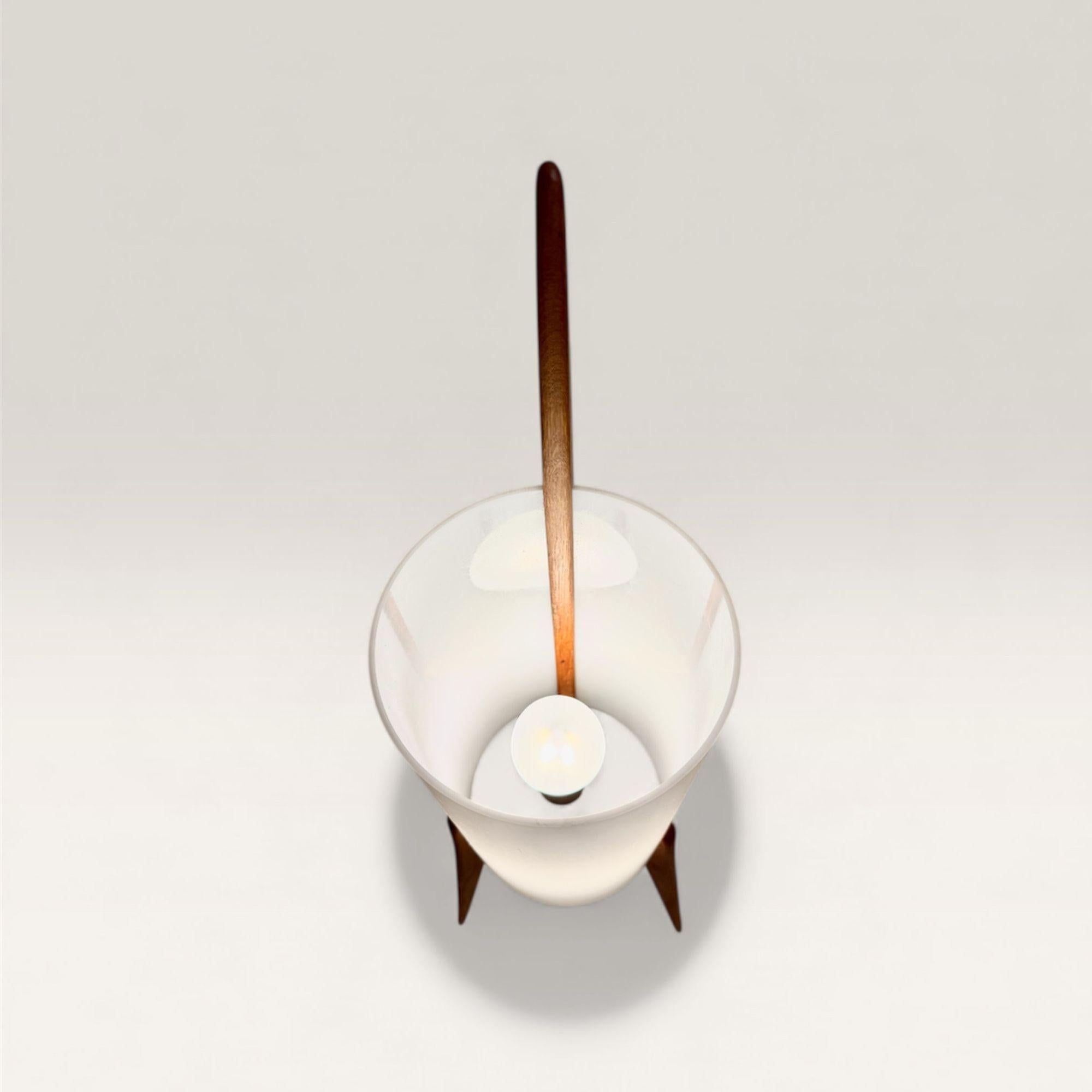 Teck Lampe mod 308 par Uno & Osten Kristiansson en vente