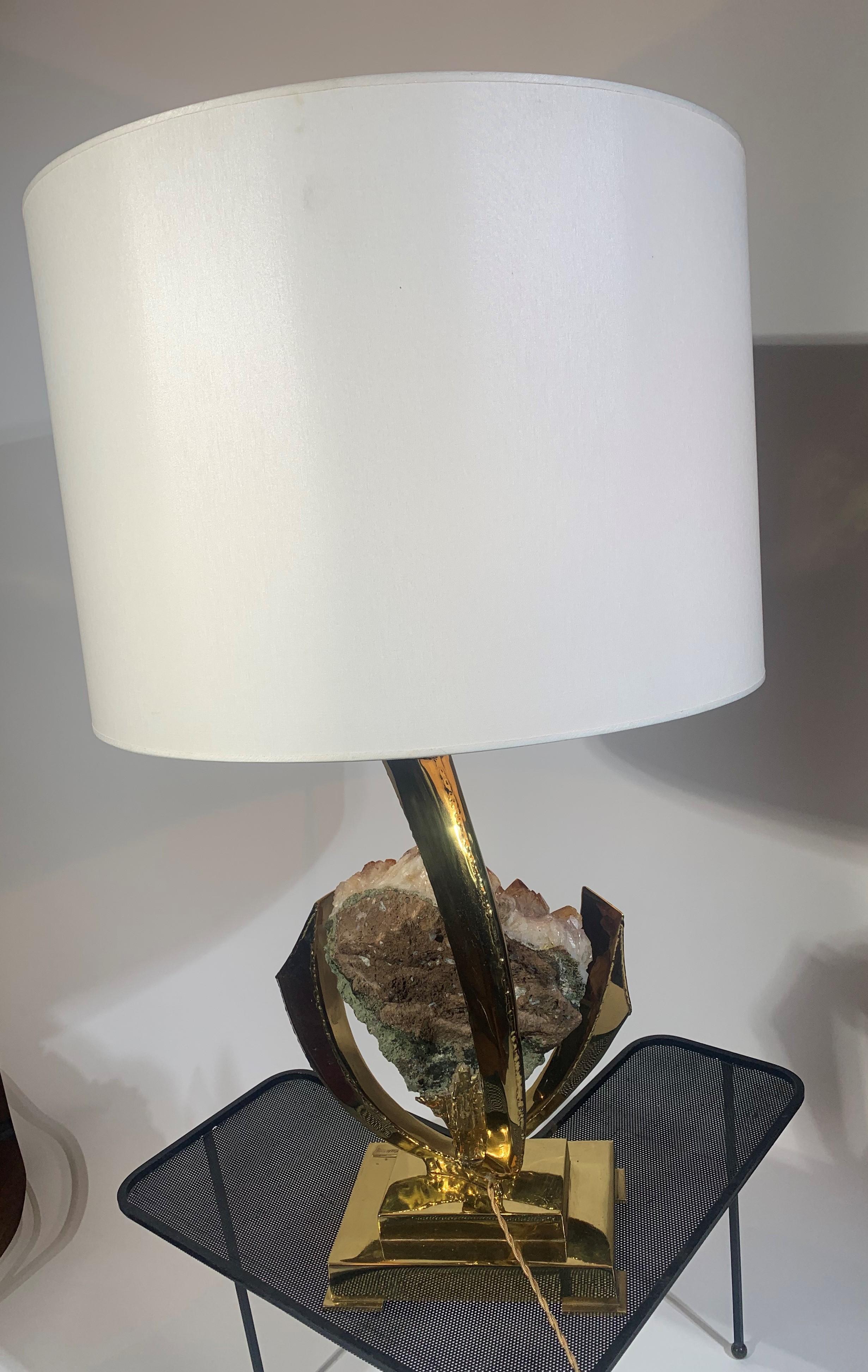 Aesthetic Movement Lamp decorated with a golden rock crystal geode. For Sale
